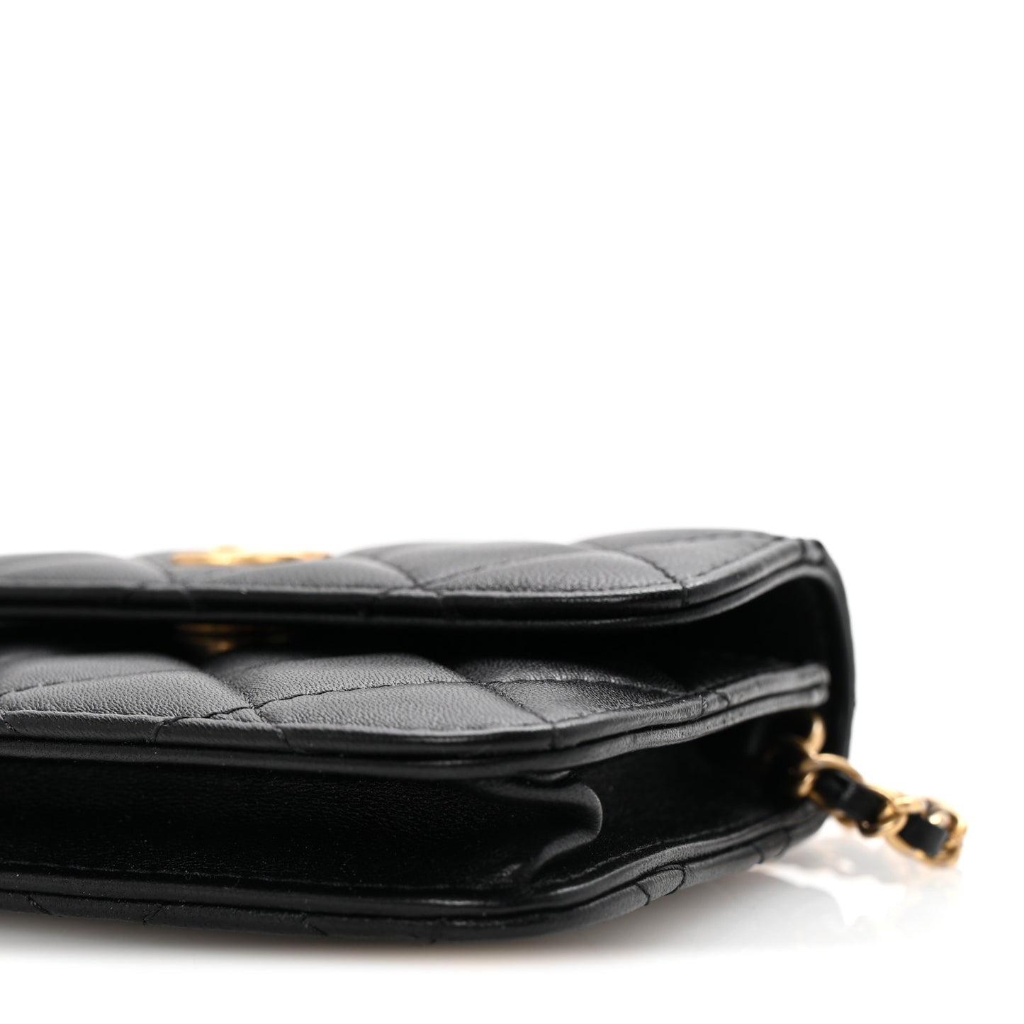 Lambskin Quilted Pearl Crush Flap With Chain Black