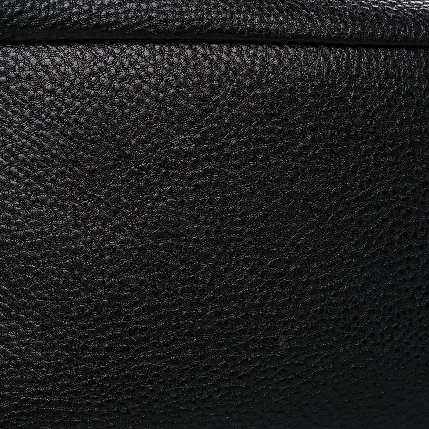 Vitello Daino Shoulder Bag Black