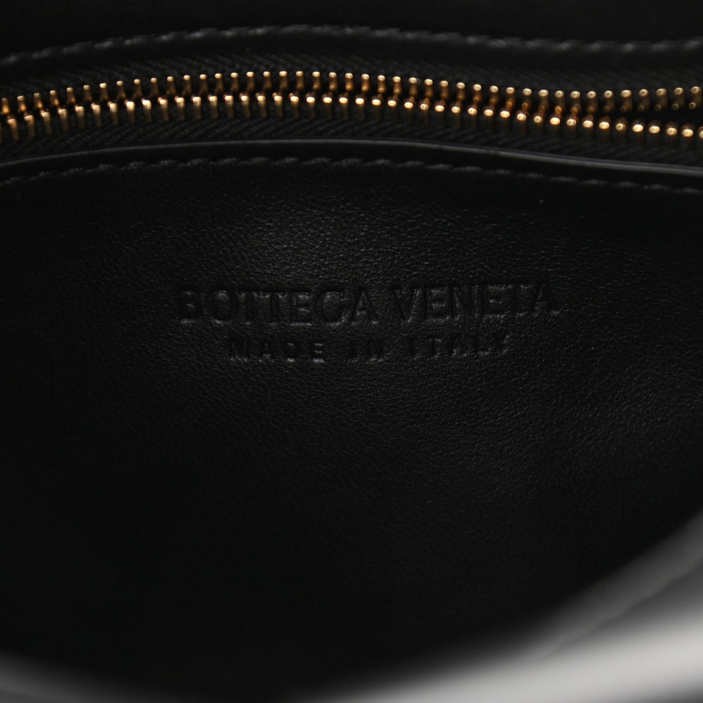 Lambskin Maxi Intrecciato Brick Cassette Bag Black