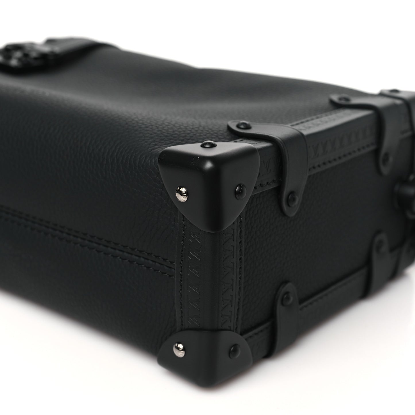 Calfskin Side Trunk MM Black