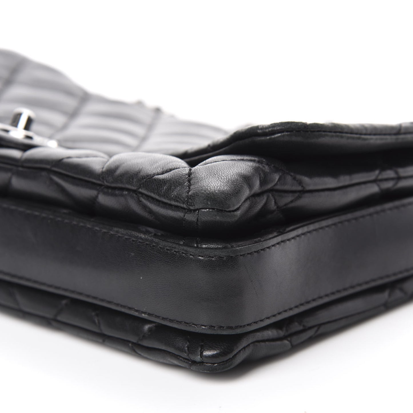 Lambskin Quilted Jumbo 3 Flap Black