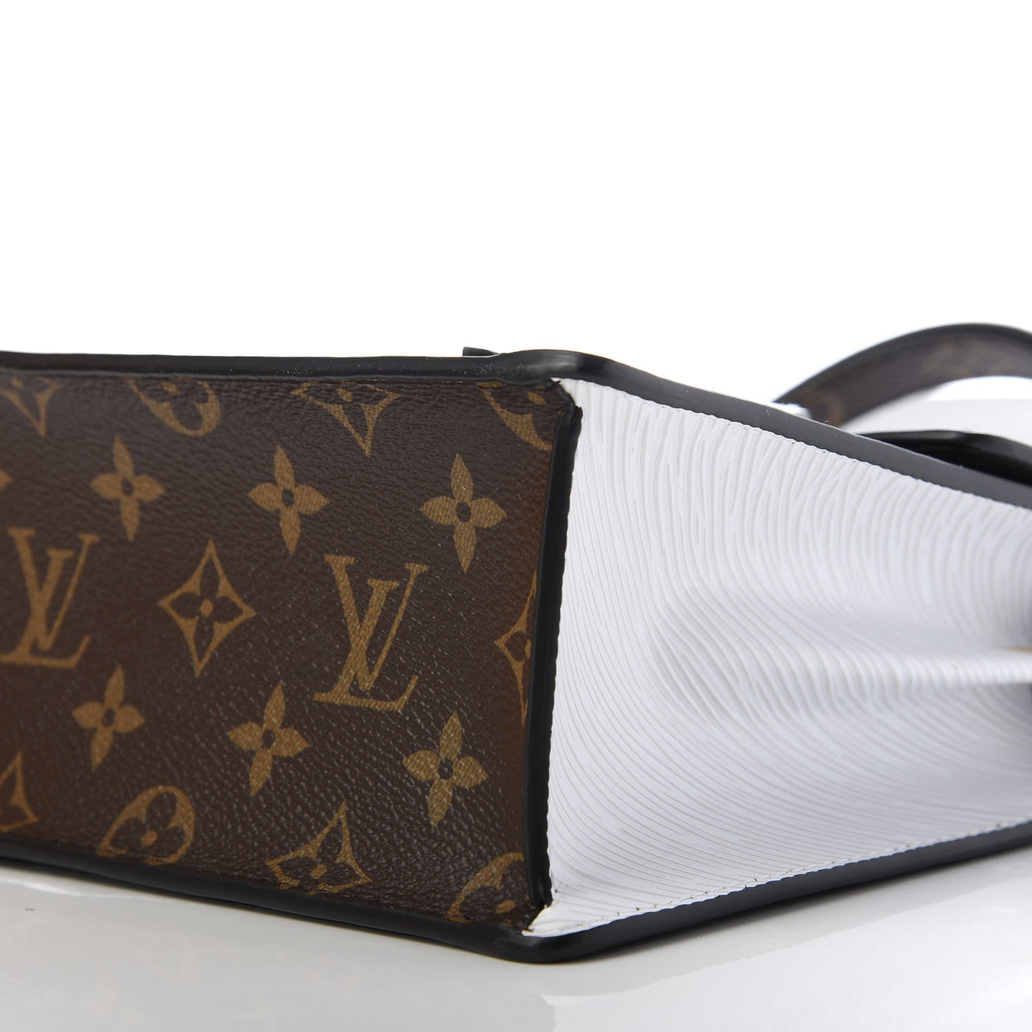 Louis Vuitton Vernis Epi Monogram Spring Street Black 7 of 9