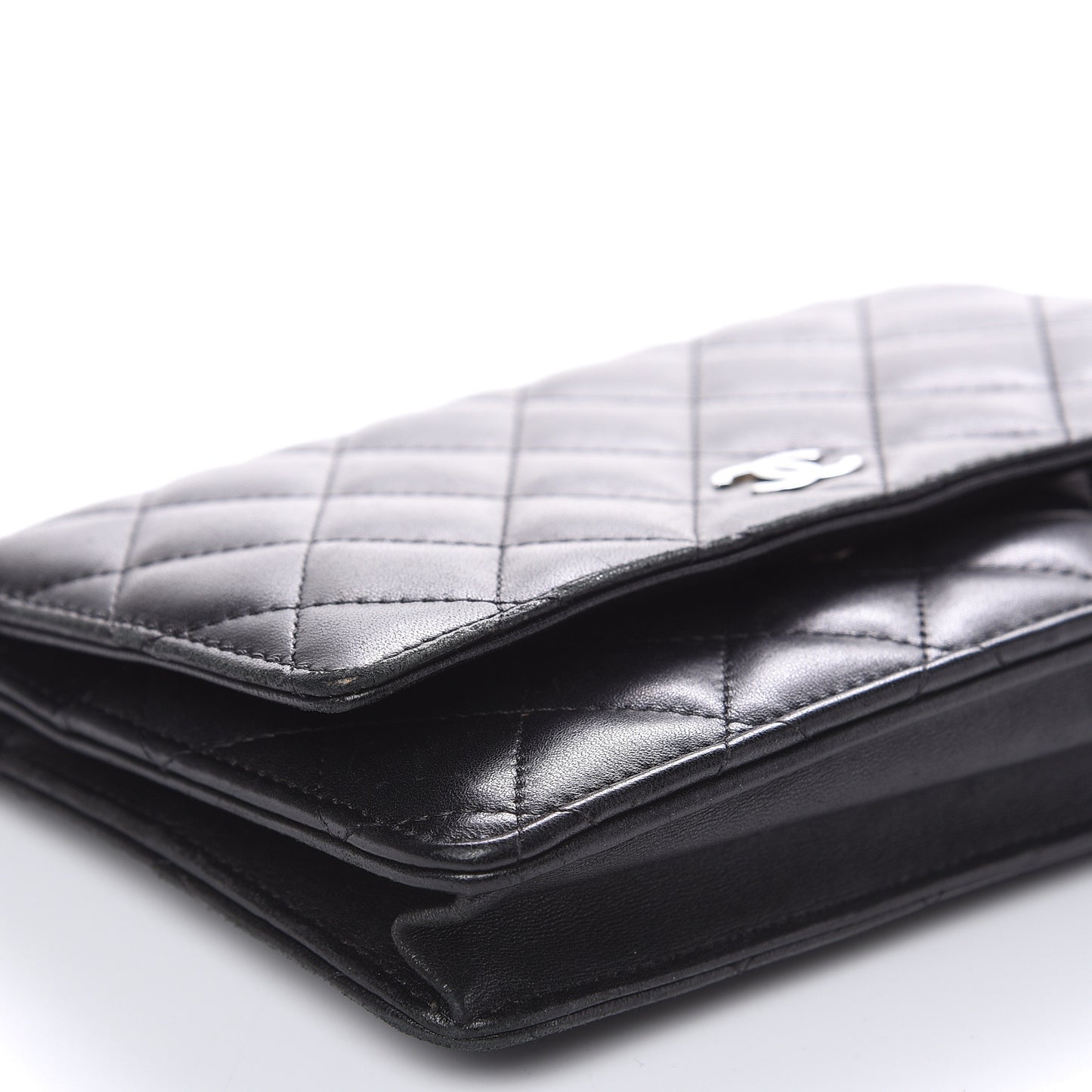 Lambskin Quilted Wallet On Chain WOC Black