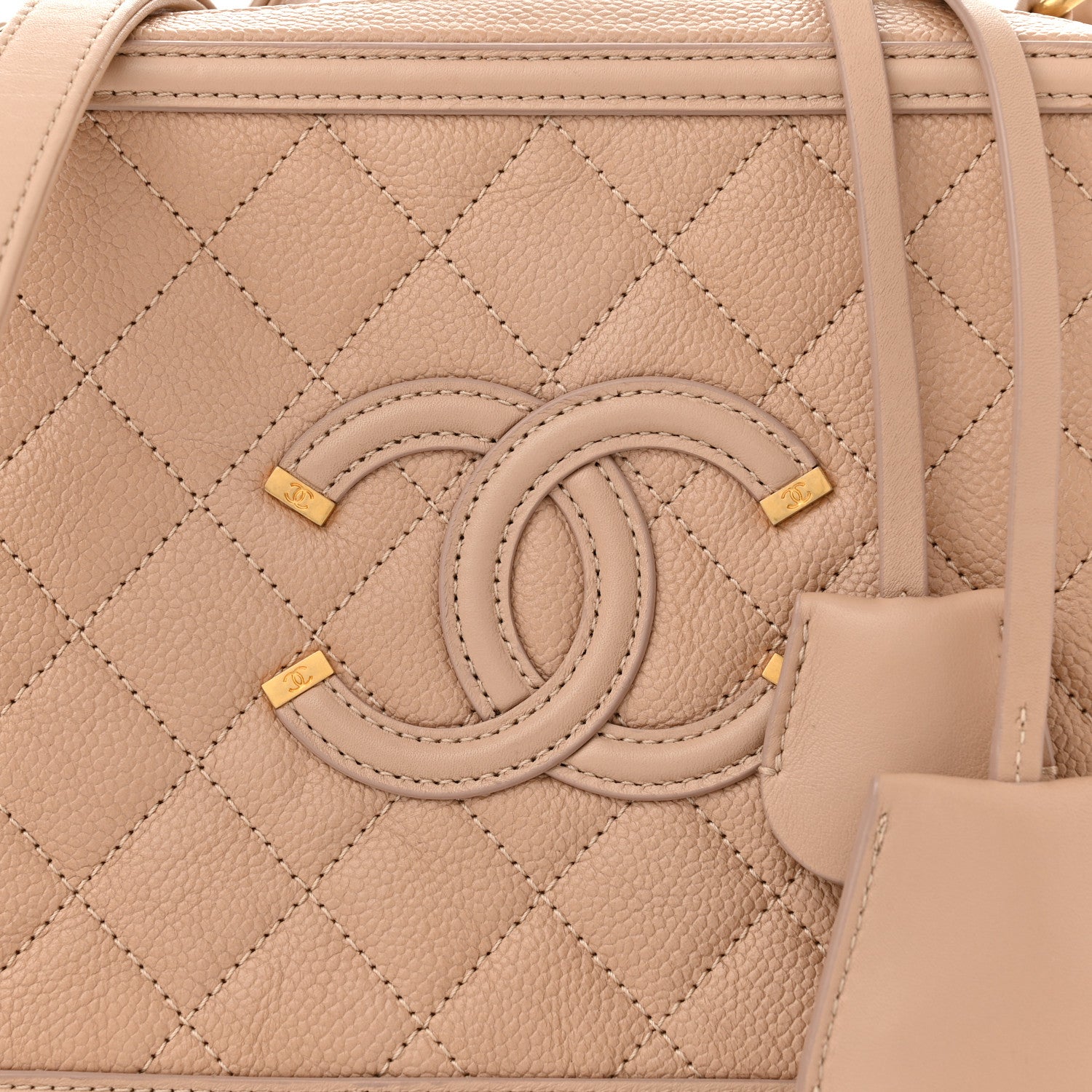 Chanel Caviar Quilted Medium CC Filigree Vanity Case Beige 8 of 10
