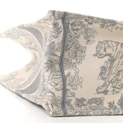 Christian Dior Canvas Embroidered Medium Dioriviera Toile De Jouy Book Tote Gray 9 of 17