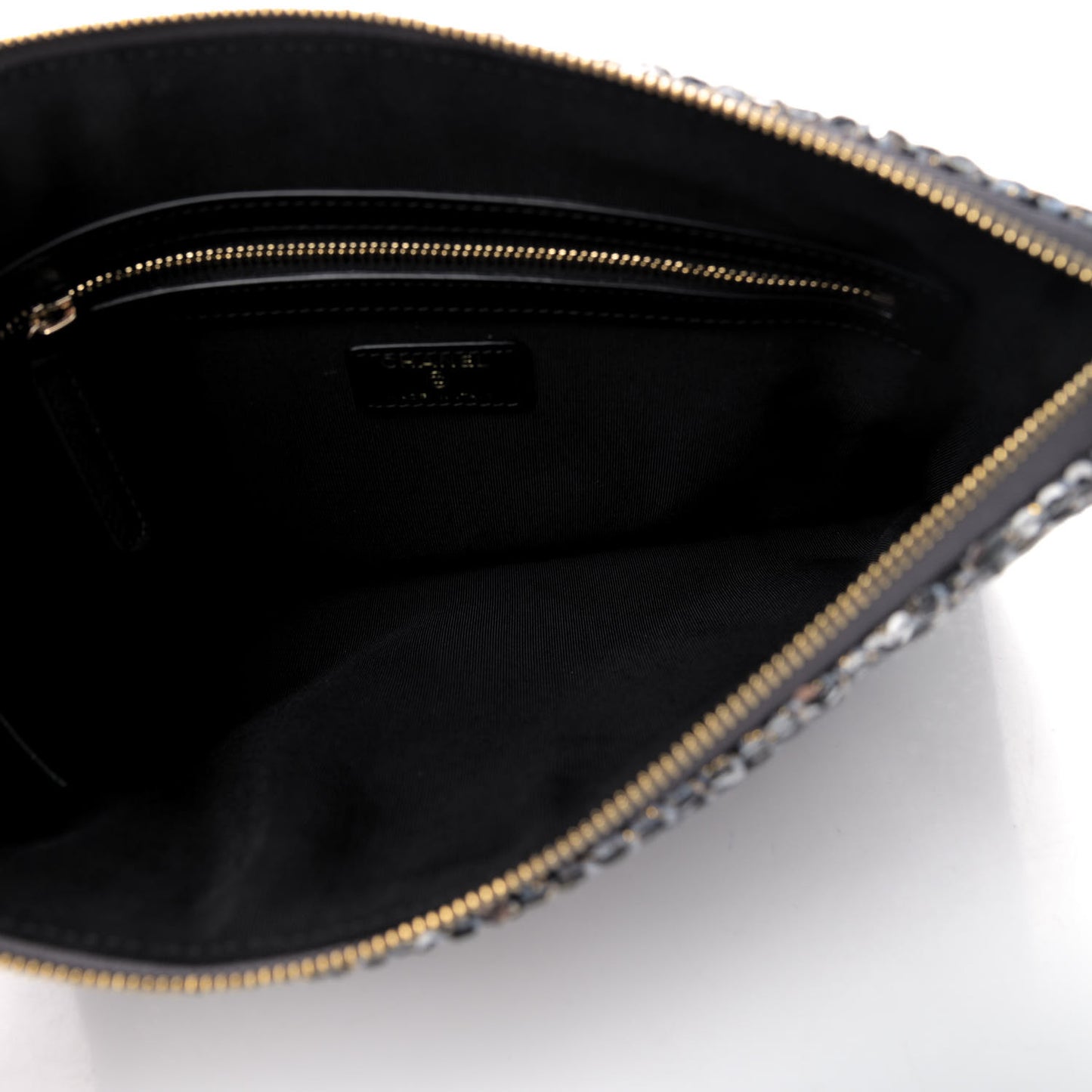 Sequins Medium 19 Pouch Silver