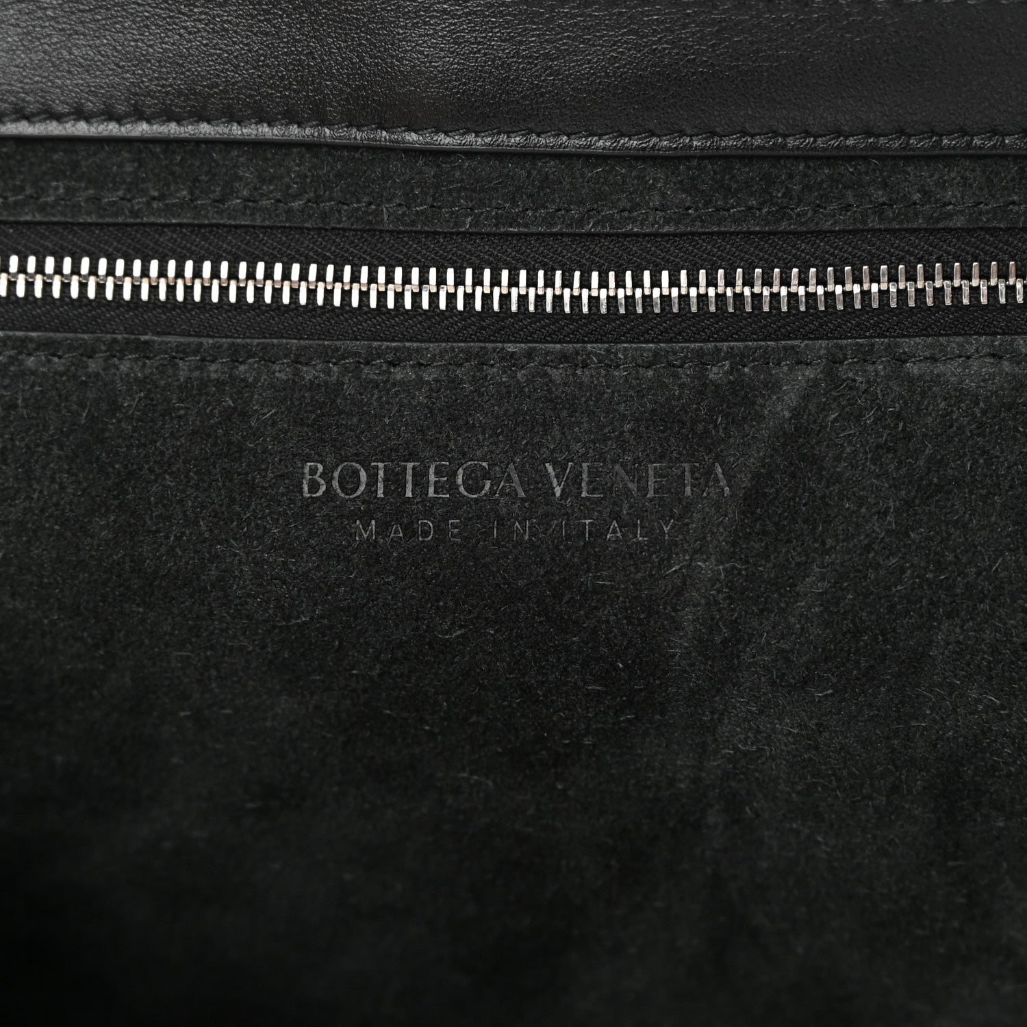 Bottega Veneta Calfskin Intrecciato Virgule Black 6 of 9