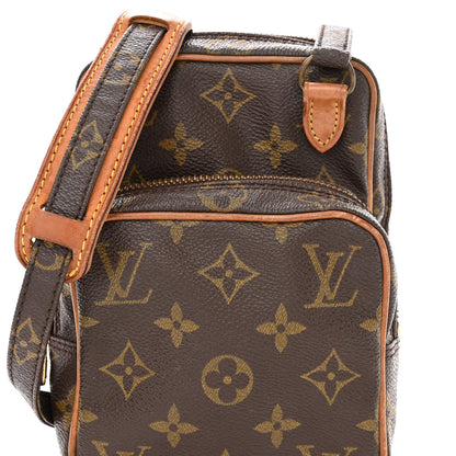 Louis Vuitton Monogram Amazone PM 9 of 11