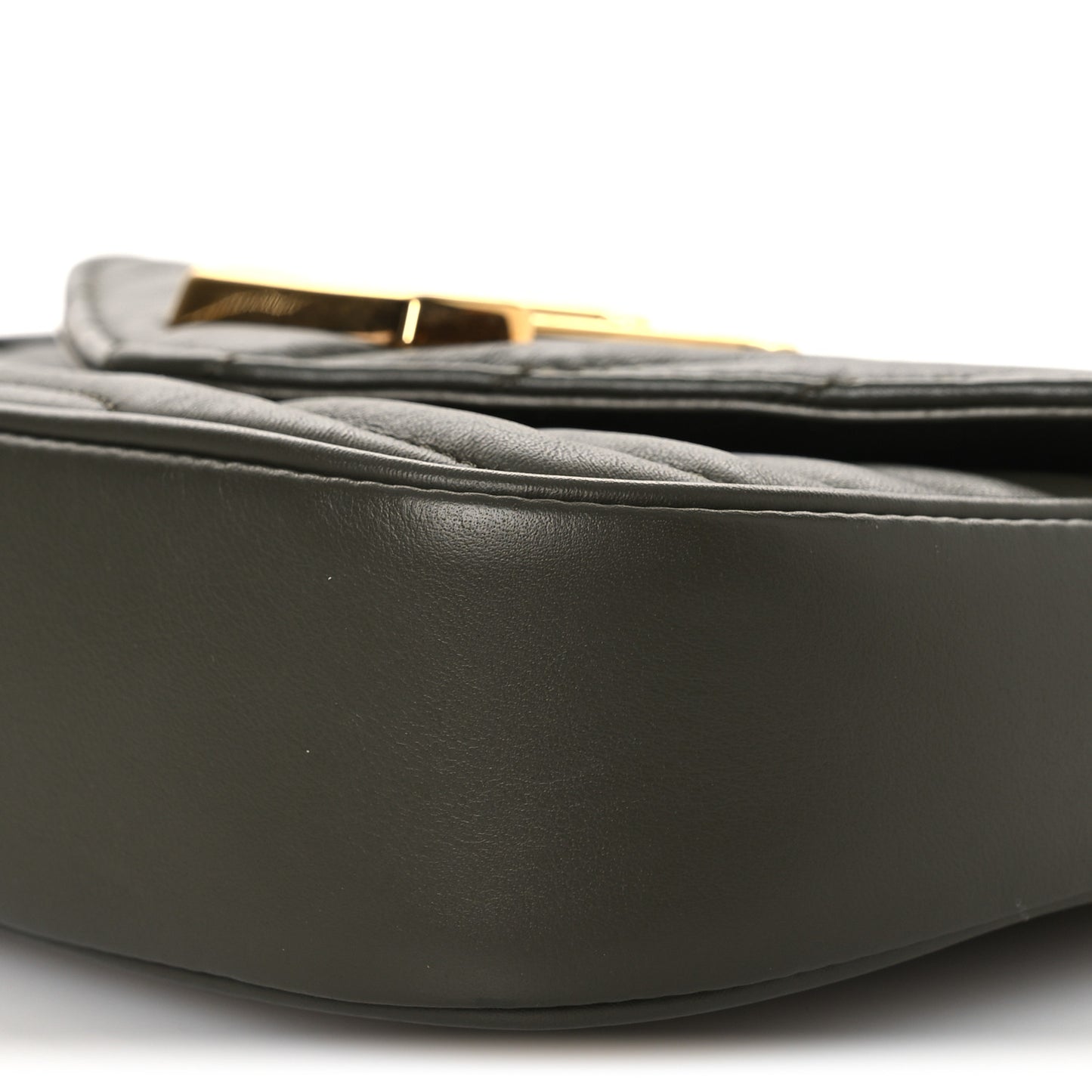 Calfskin New Wave Multi Pochette Kaki