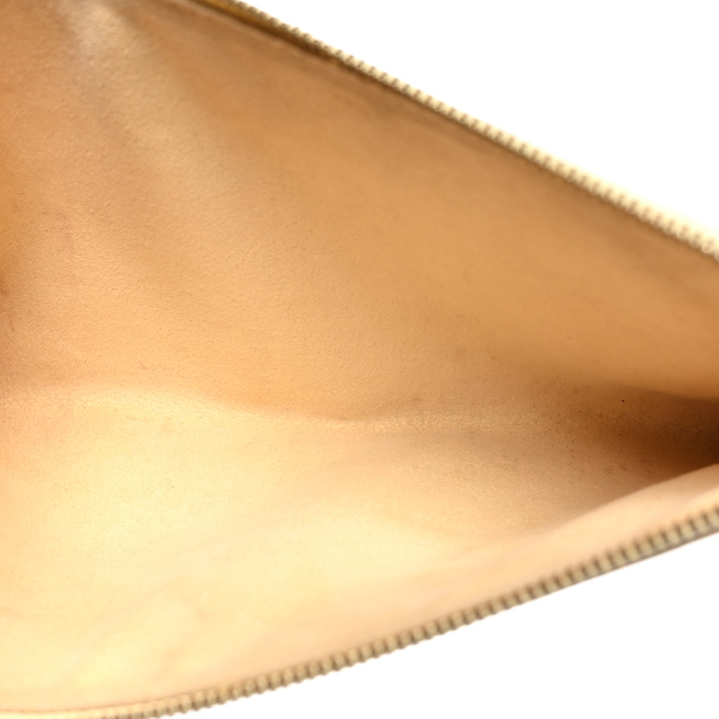 Epi Pochette Accessories 24 Ivory
