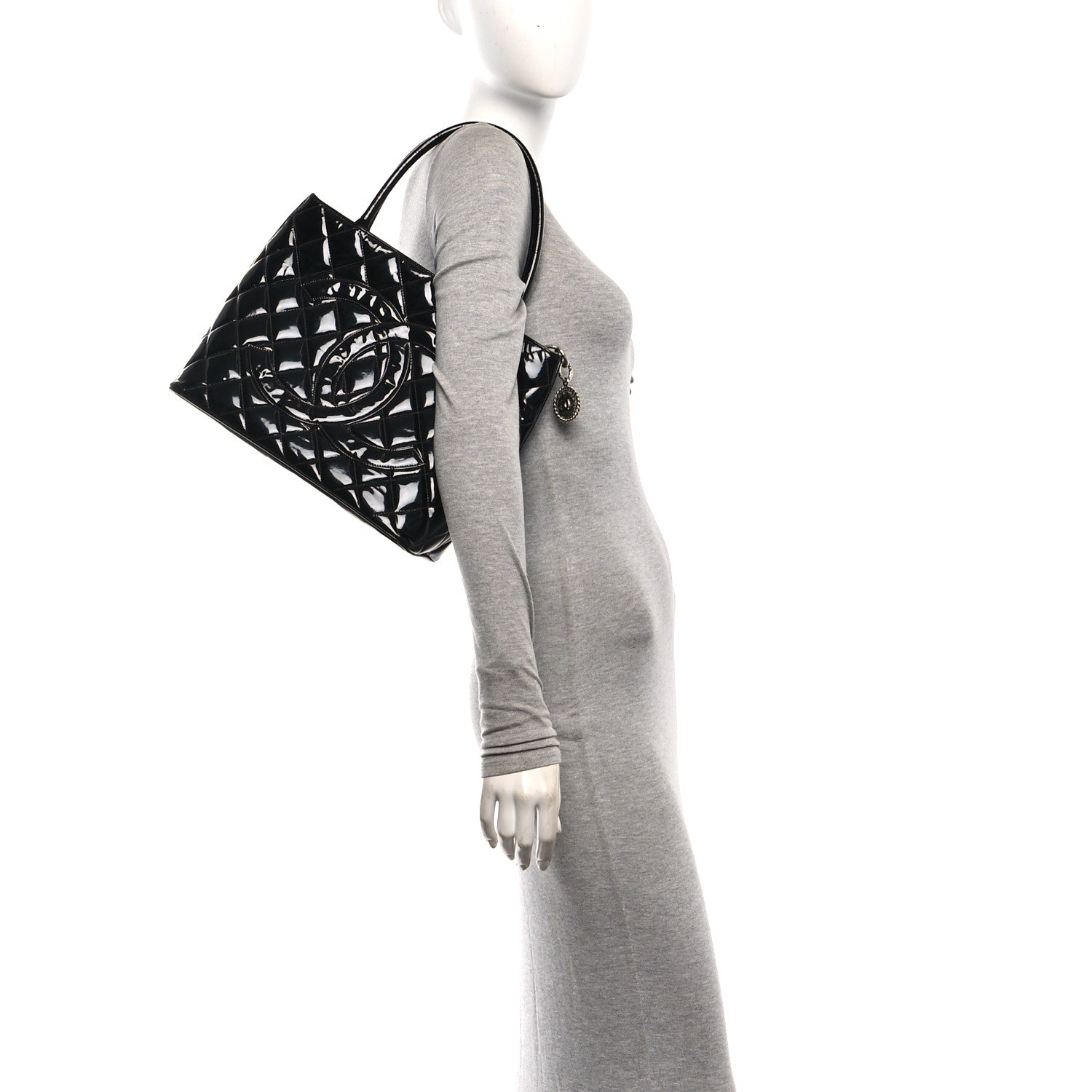 Chanel Patent Medallion Tote Black 3 of 10
