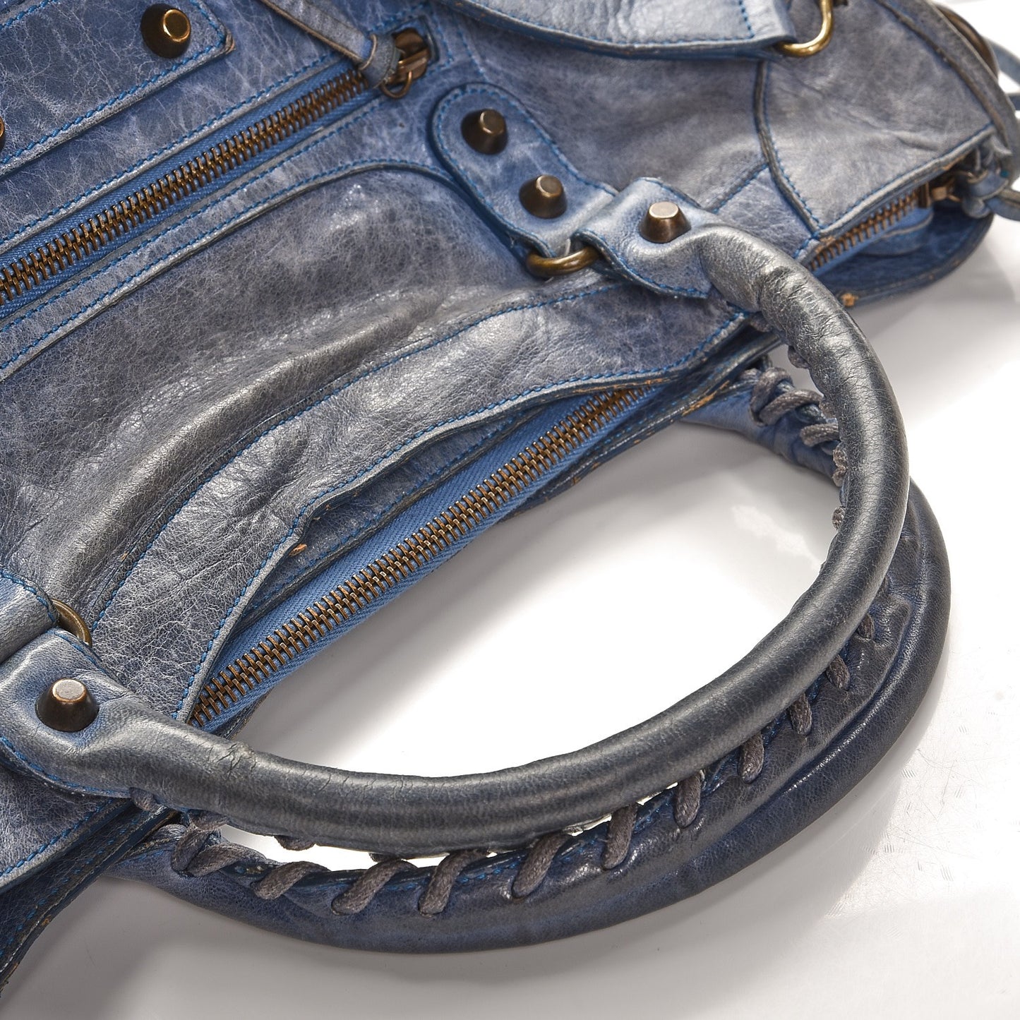 Chevre Classic Hardware City Cornflower Bleu