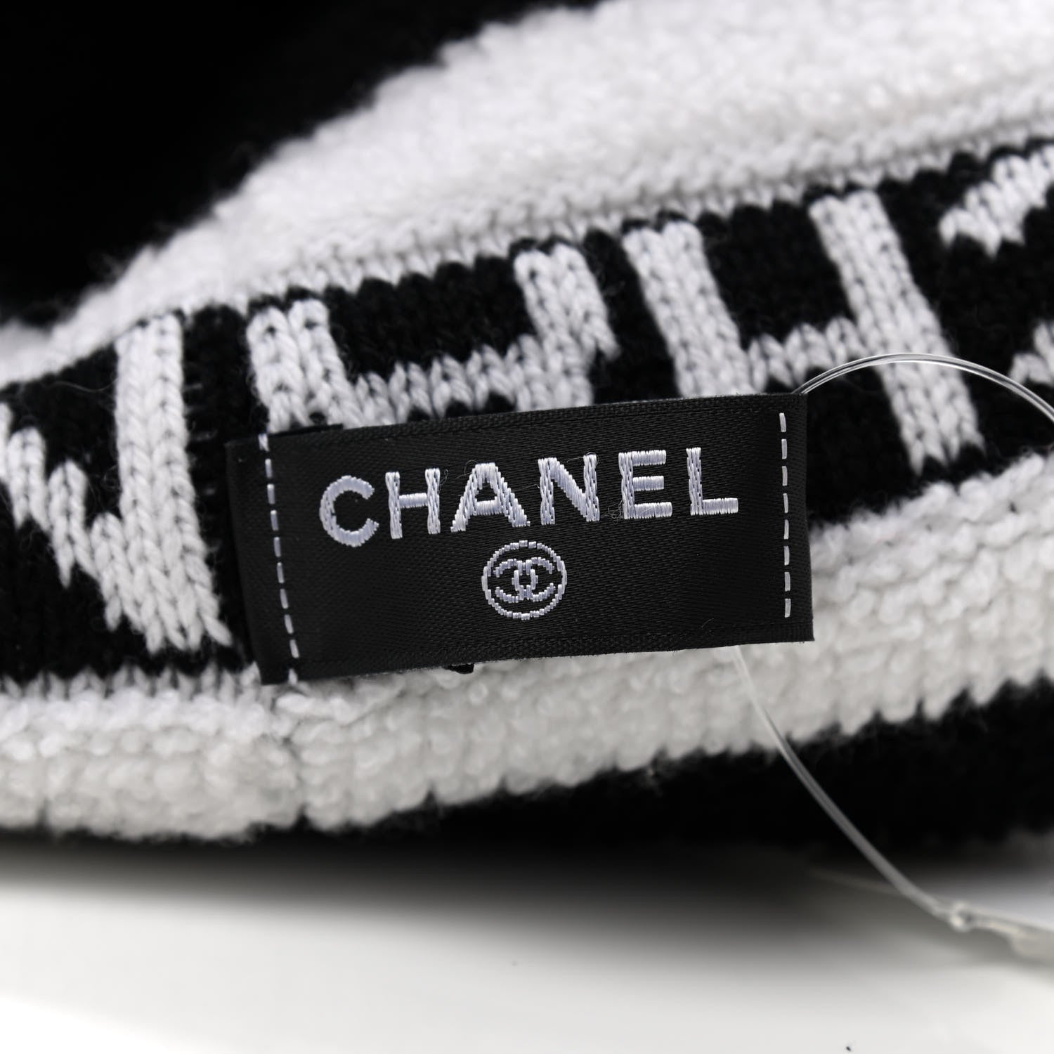 Chanel Cashmere CC Beanie Hat Ecru Black 4 of 5