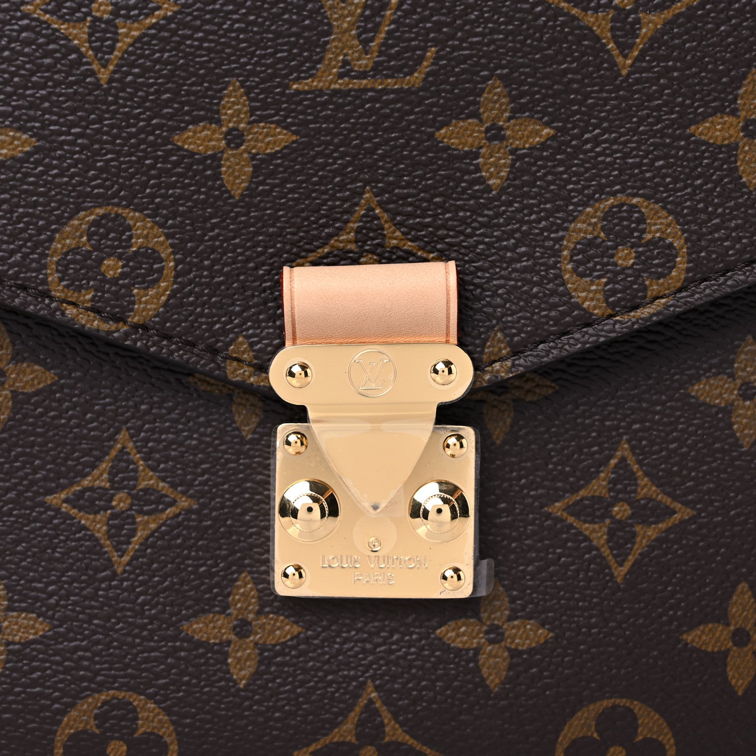 Louis Vuitton Monogram Pochette Metis 9 of 10
