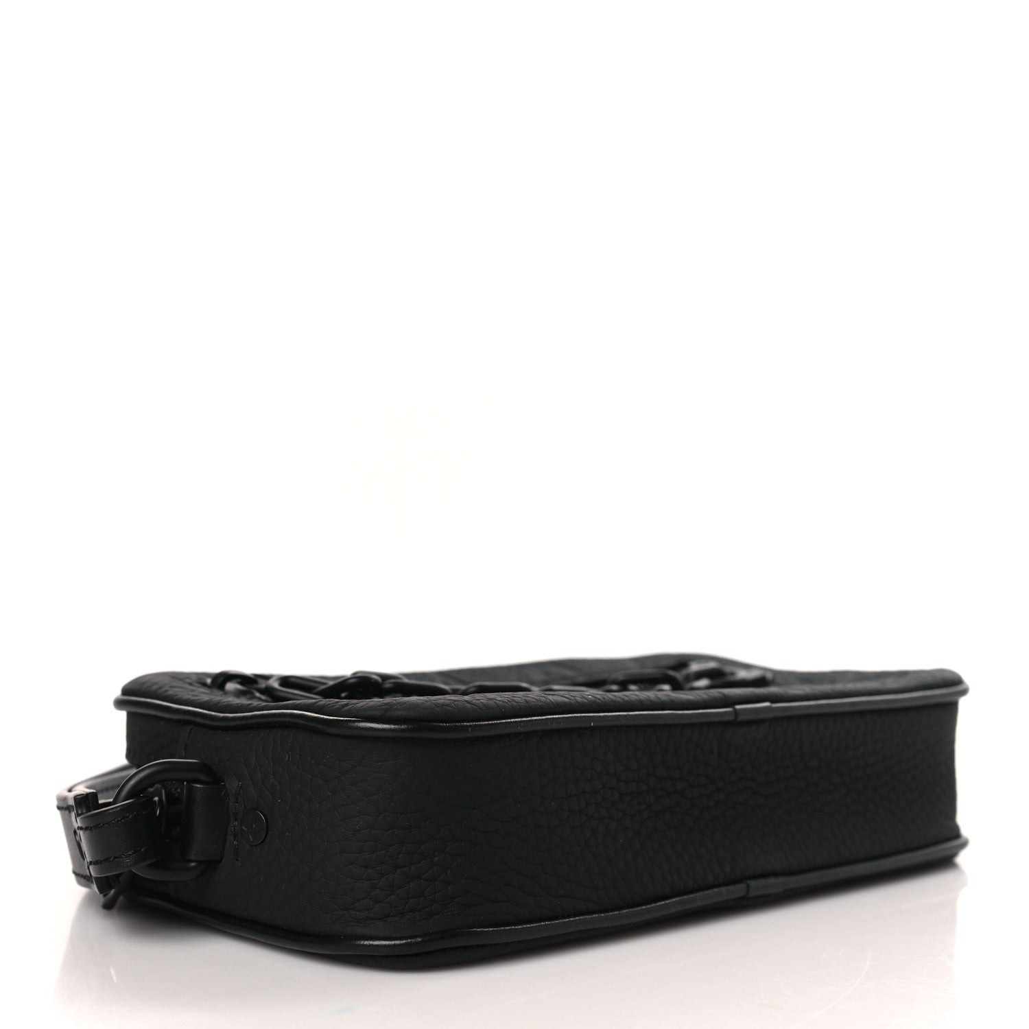 Louis Vuitton Taurillon Monogram Pochette Volga Black 4 of 9