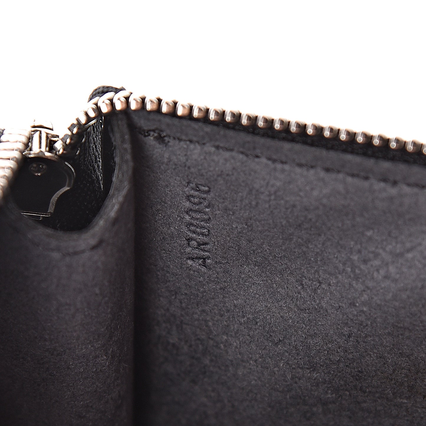 Epi Pochette Accessories 24 Black