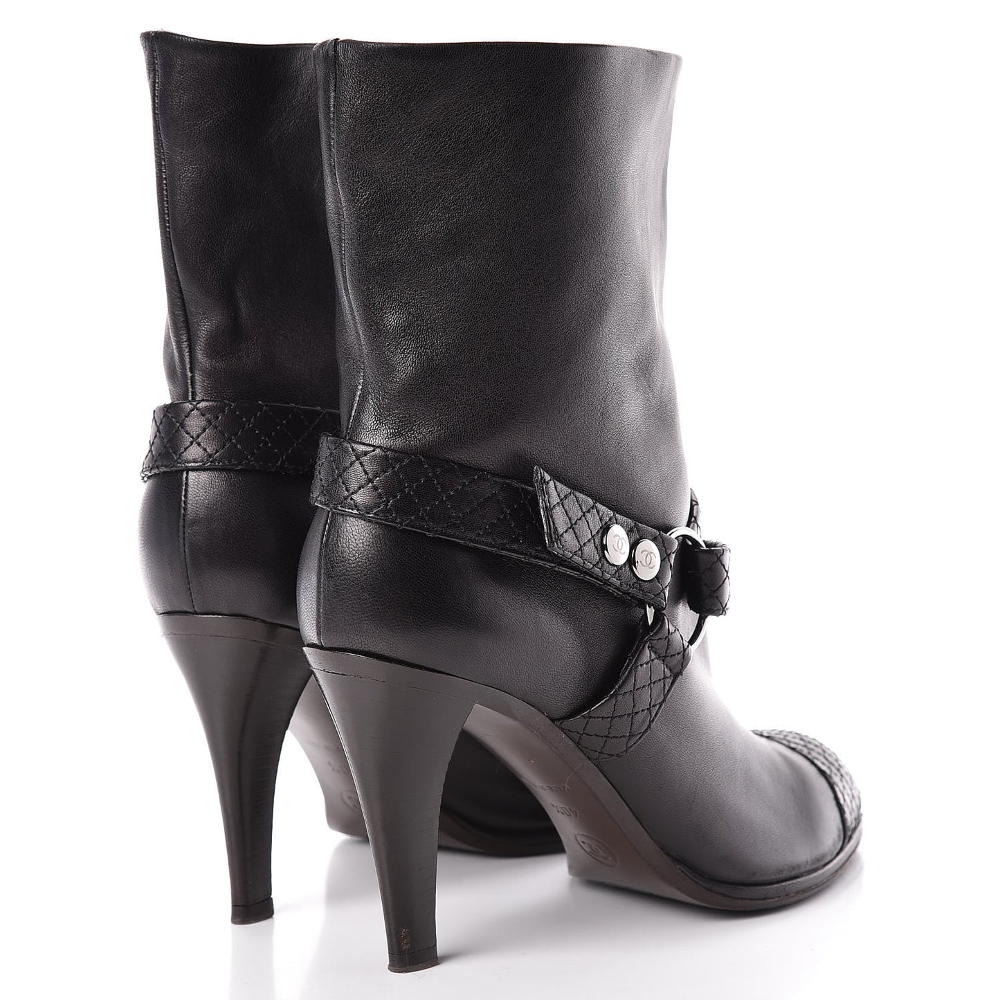 Calfskin Quilted Cap Toe Boots 40.5 Black