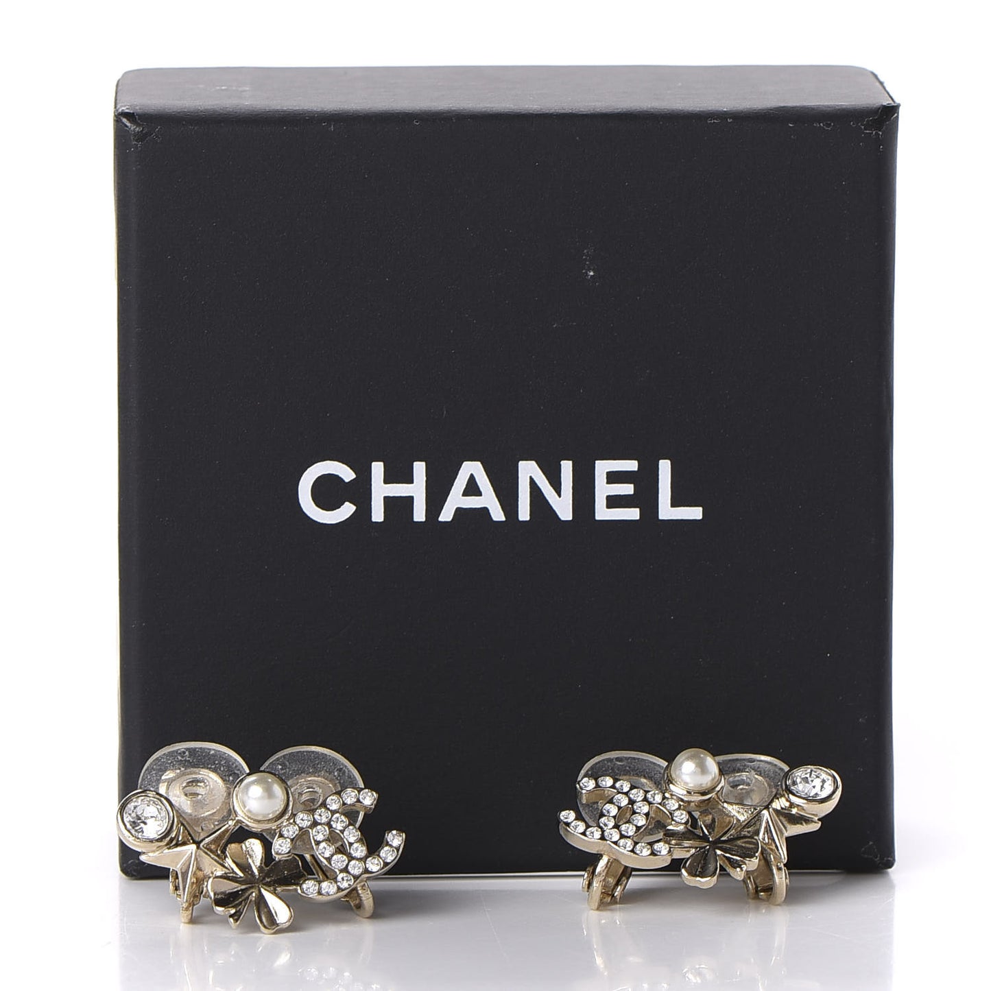 Crystal Pearl Sergeant CC Clip On Earrings Gold
