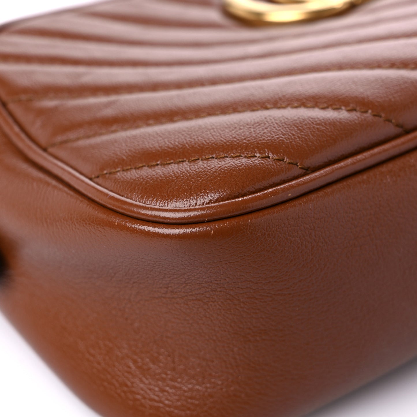 Glazed Calfskin Matelasse Diagonal Small GG Marmont Chain Shoulder Bag Cuir