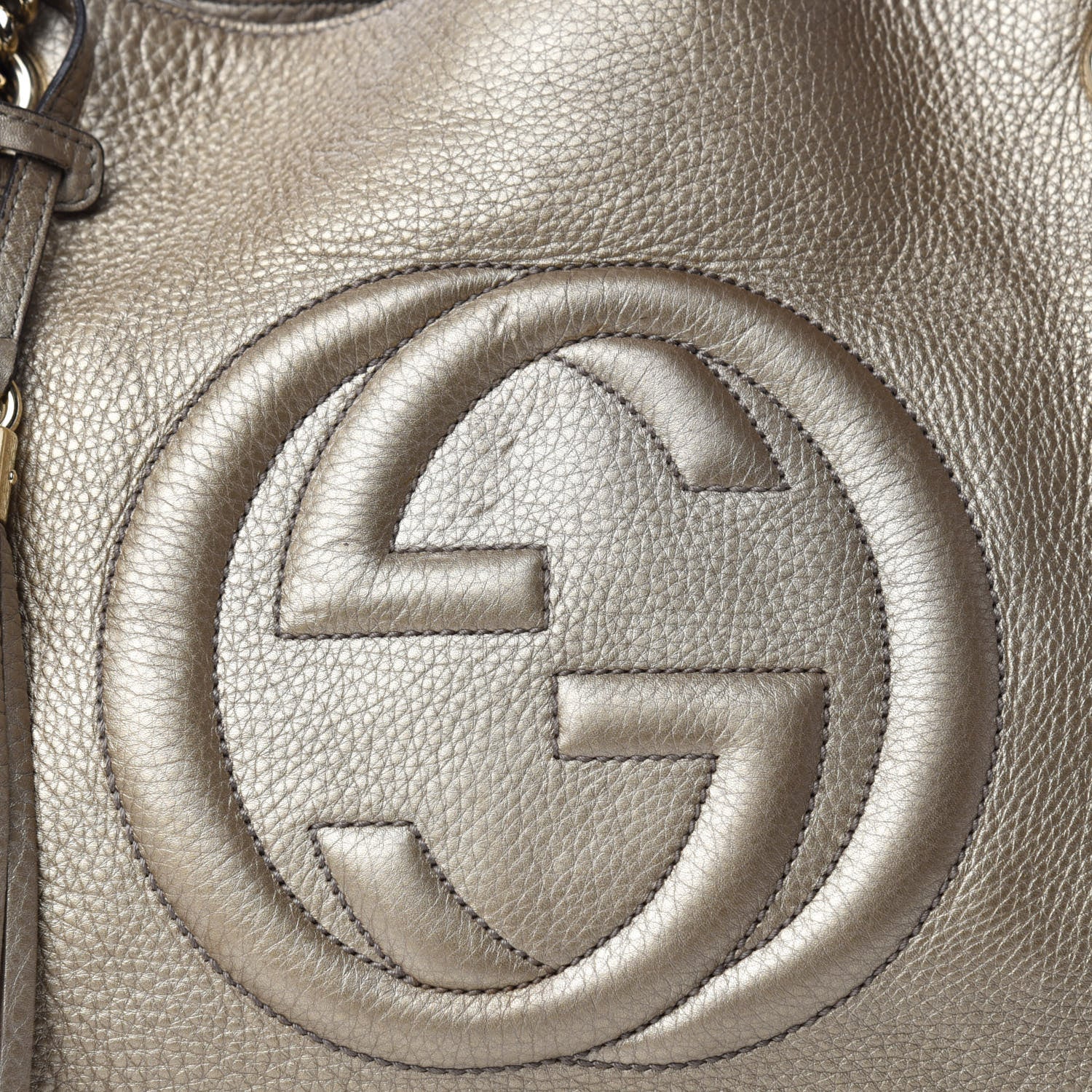 Gucci Metallic Pebbled Calfskin Medium Soho Chain Shoulder Bag Golden Beige 10 of 10