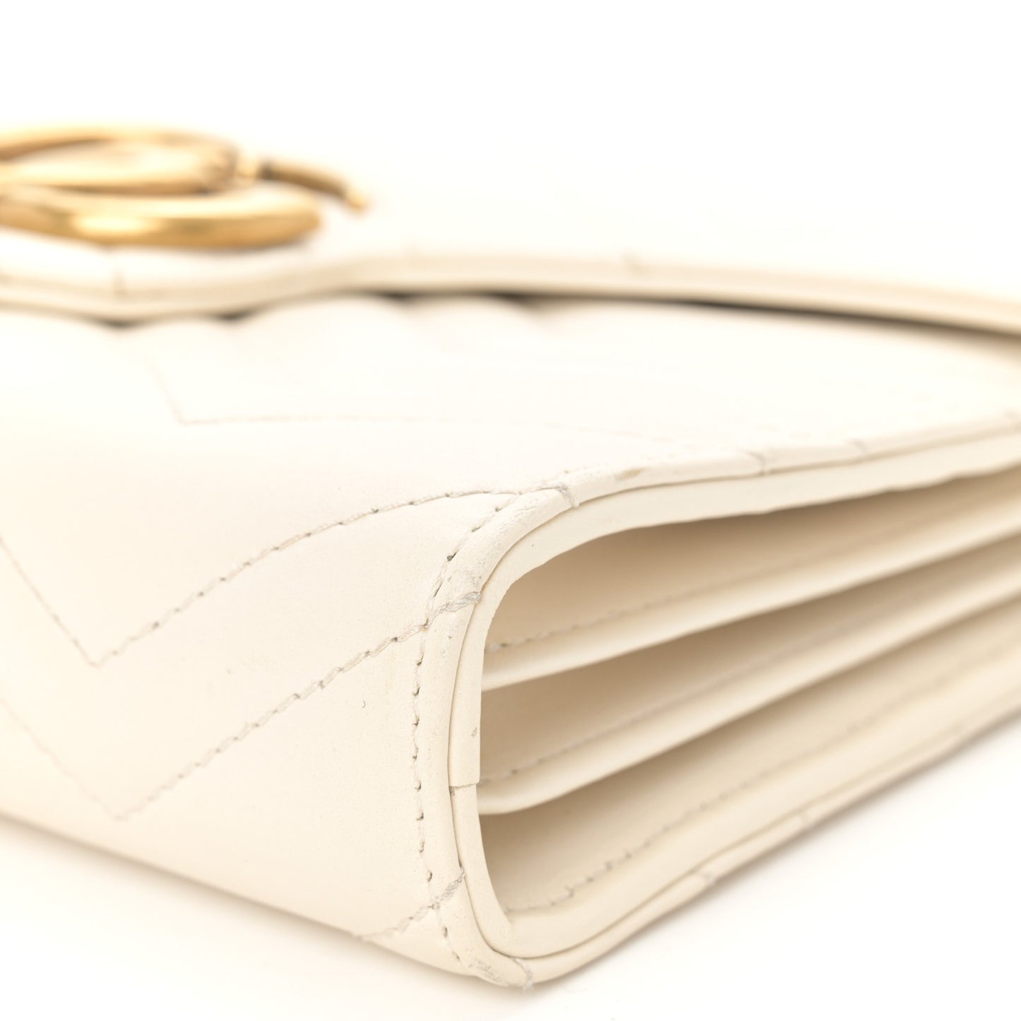Calfskin Matelasse GG Marmont Chain Wallet Mystic White