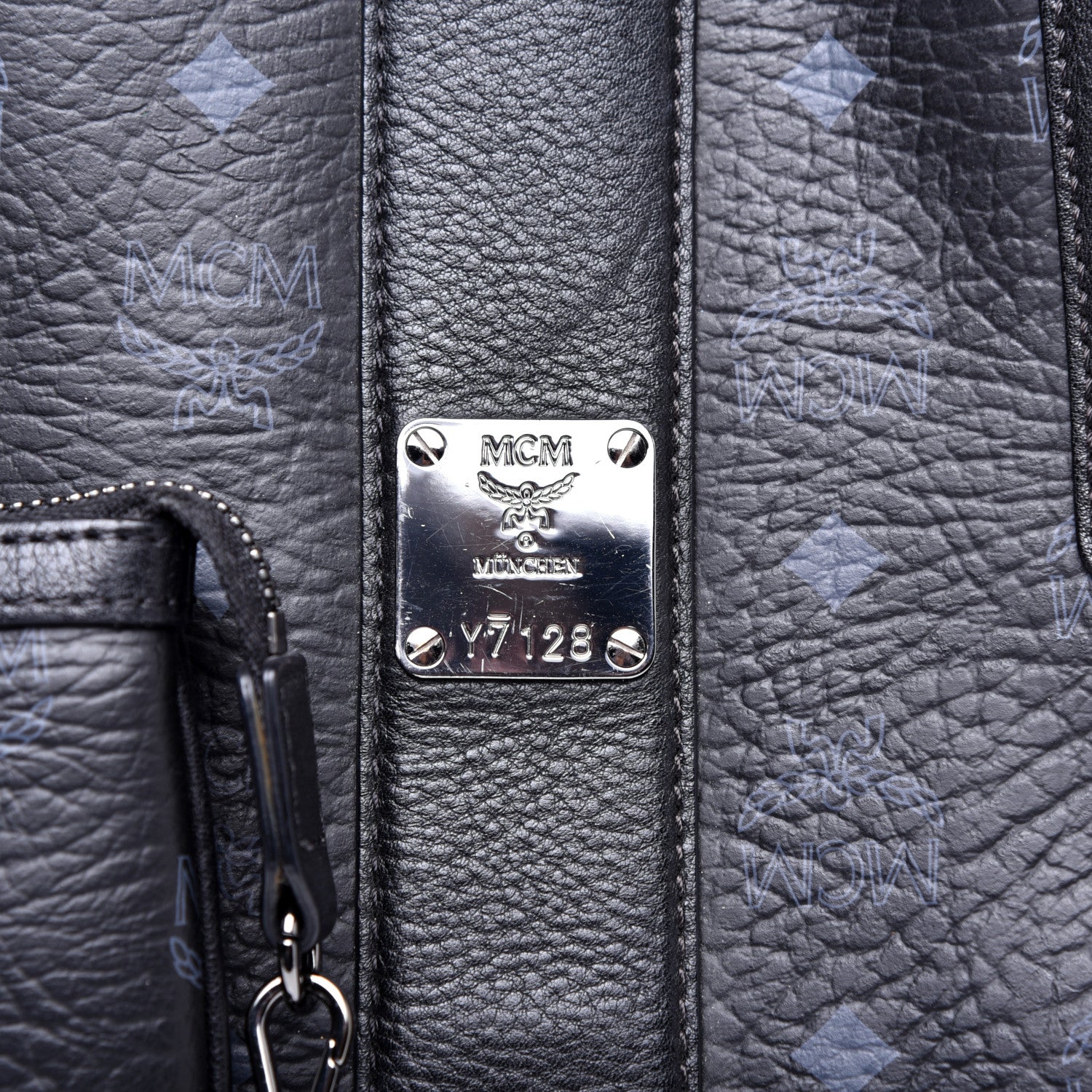 MCM Visetos Medium Liz Reversible Shopper Tote Black 9 of 16