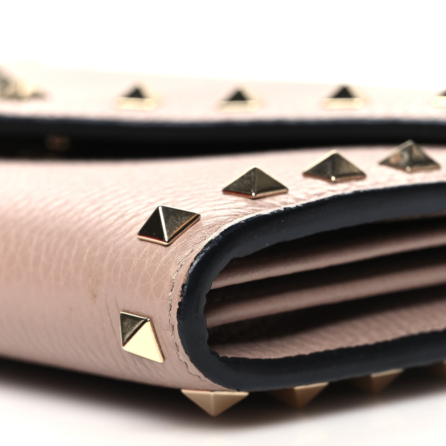 Pebbled Calfskin Rockstud Envelope Wallet on Chain Poudre