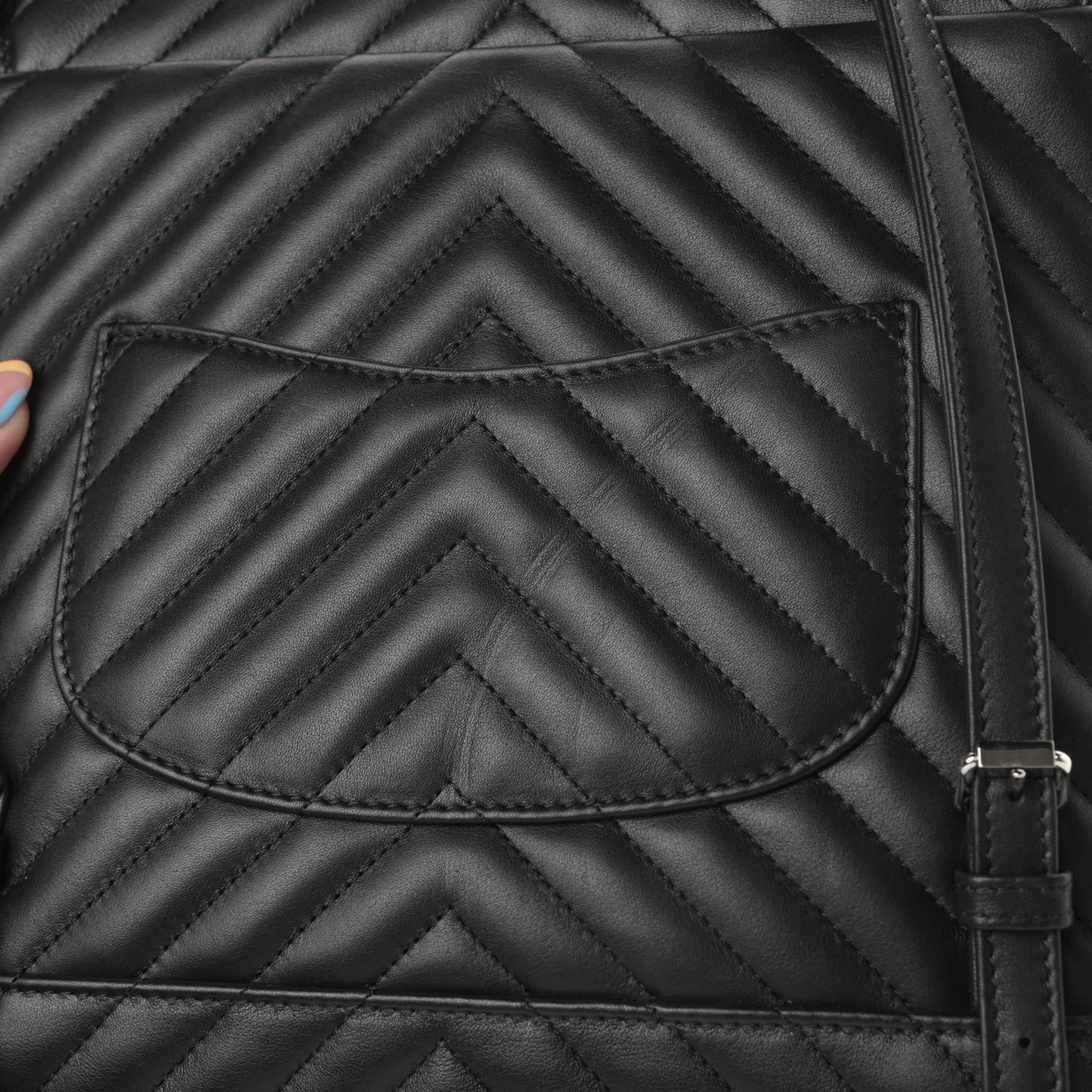 Calfskin Chevron Quilted Large Urban Spirit Backpack Black