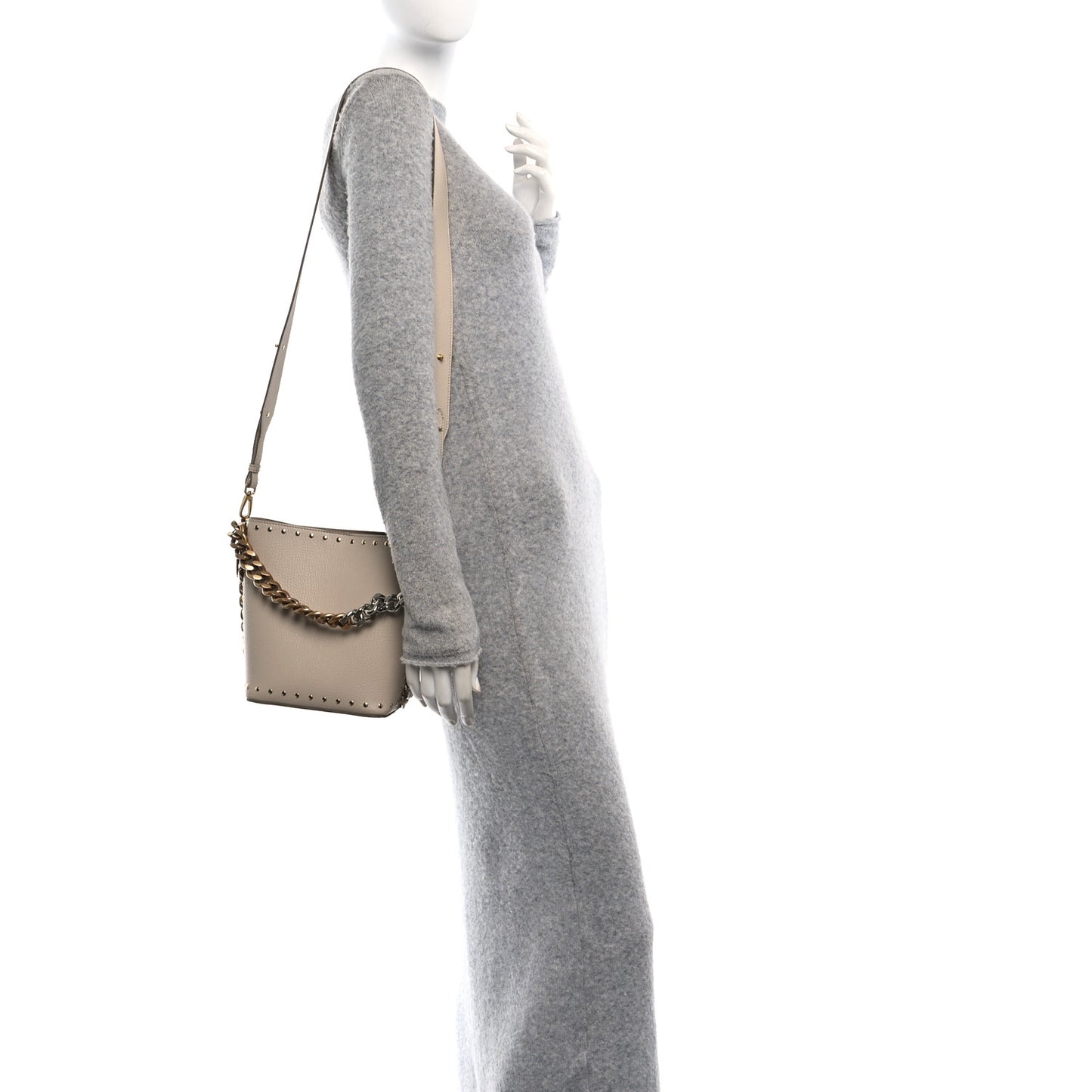 Grainy Alter Mat Studded Frayme Bucket Bag Cream