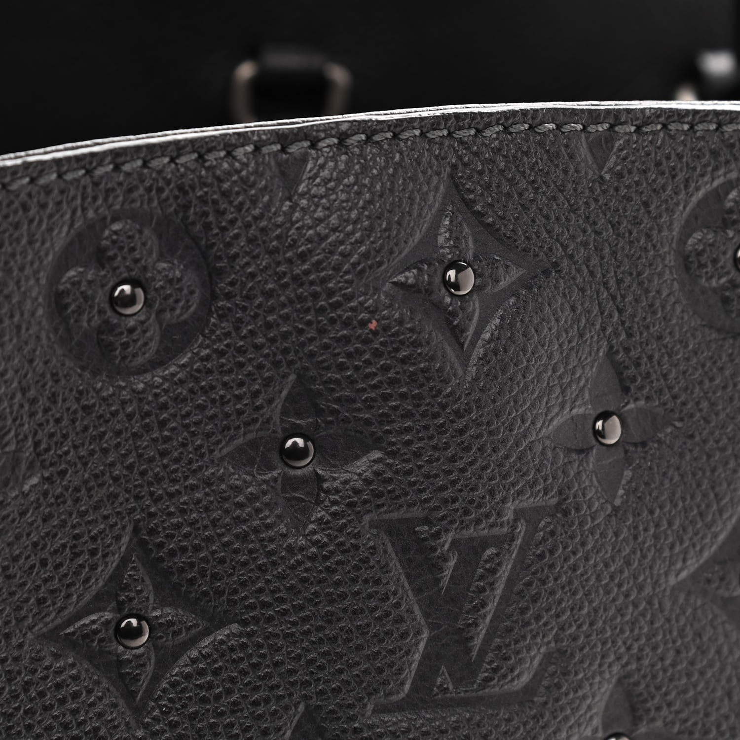 Louis Vuitton Empreinte Studded Montaigne MM Platine 12 of 12