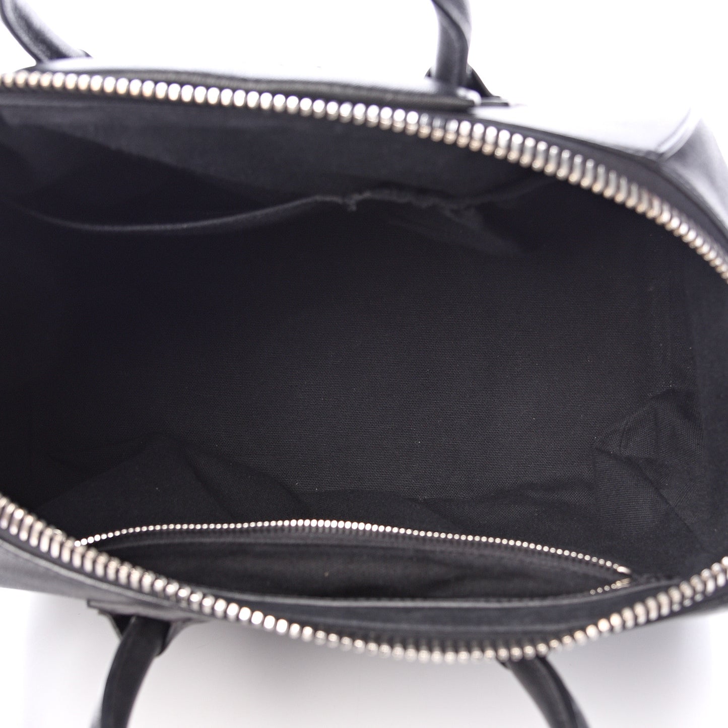Sugar Goatskin Medium Antigona Black