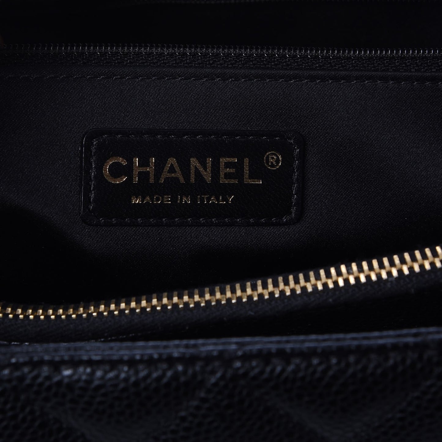 Caviar Quilted Grand Shopping Tote GST Black