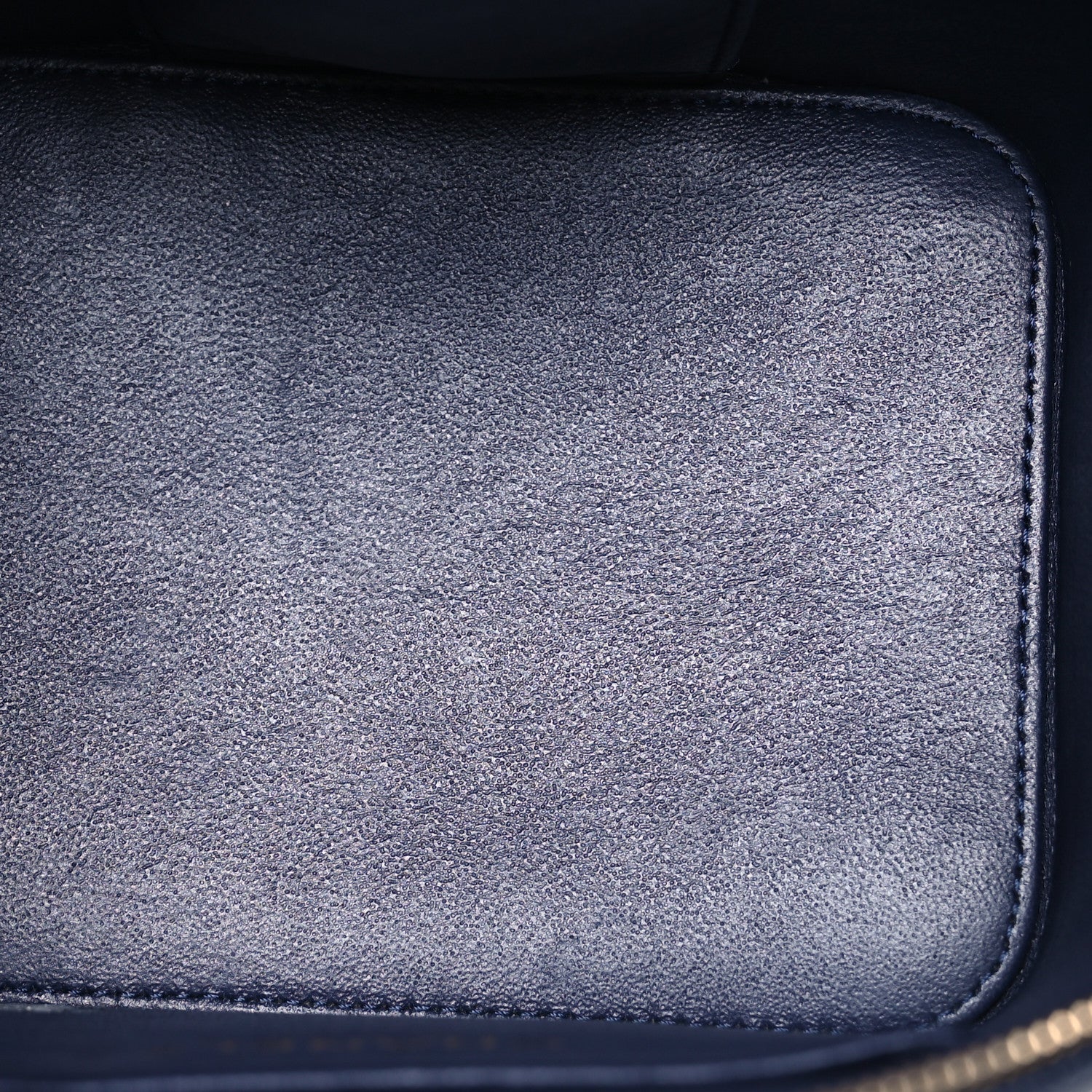 Chanel Caviar Quilted Small Top Handle Vanity Case With Chain Navy Blue 5 of 10