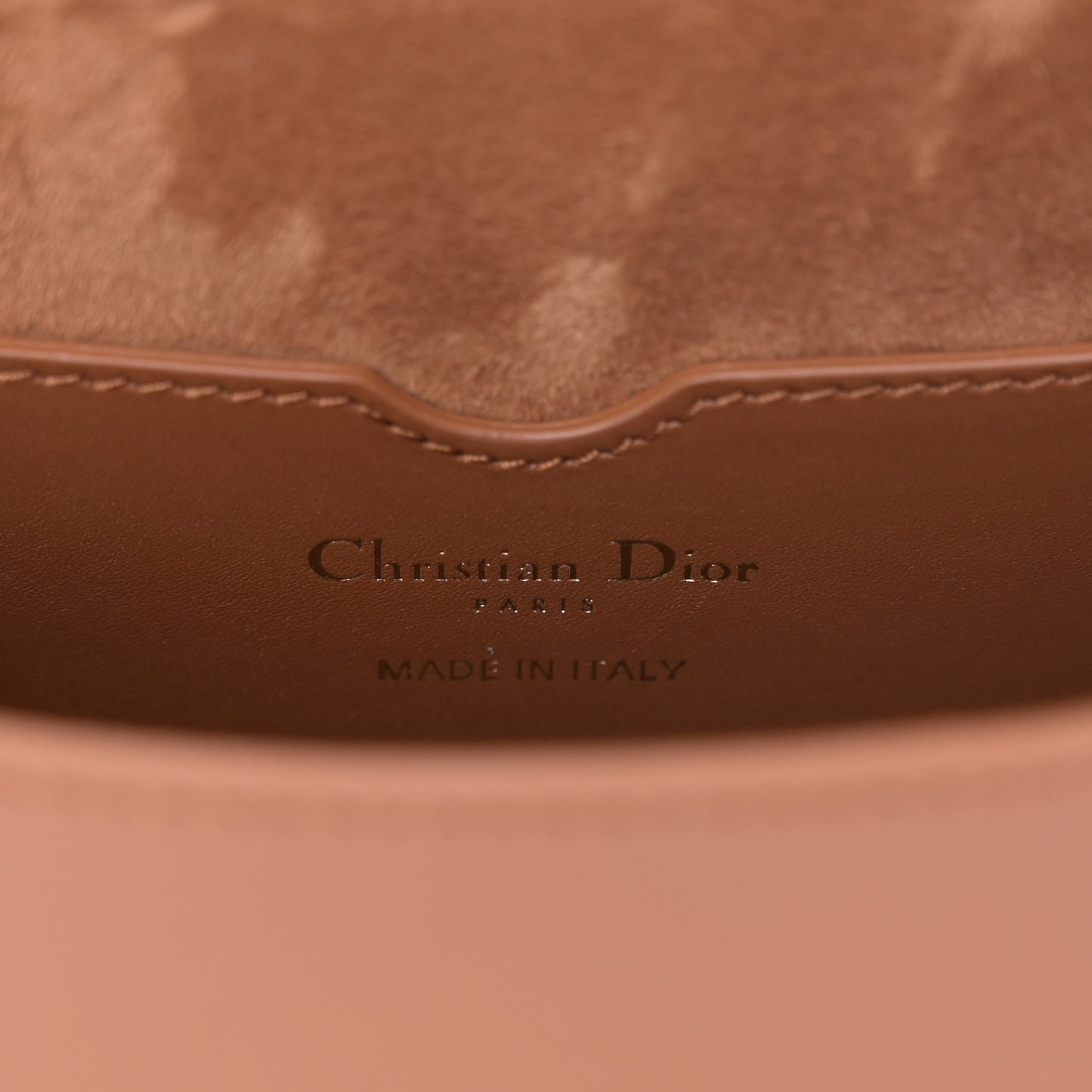 Box Calfskin Medium Bobby Flap Camel