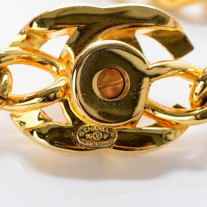 Chanel CC Turnlock Bracelet Gold 4 of 5