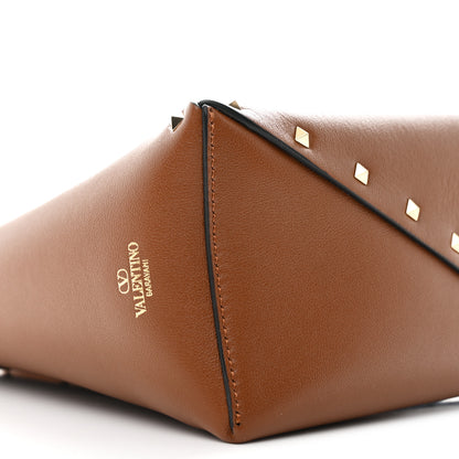 Valentino Garavani Calfskin Rockstud Wispy Bucket Bag Tobacco 9 of 12