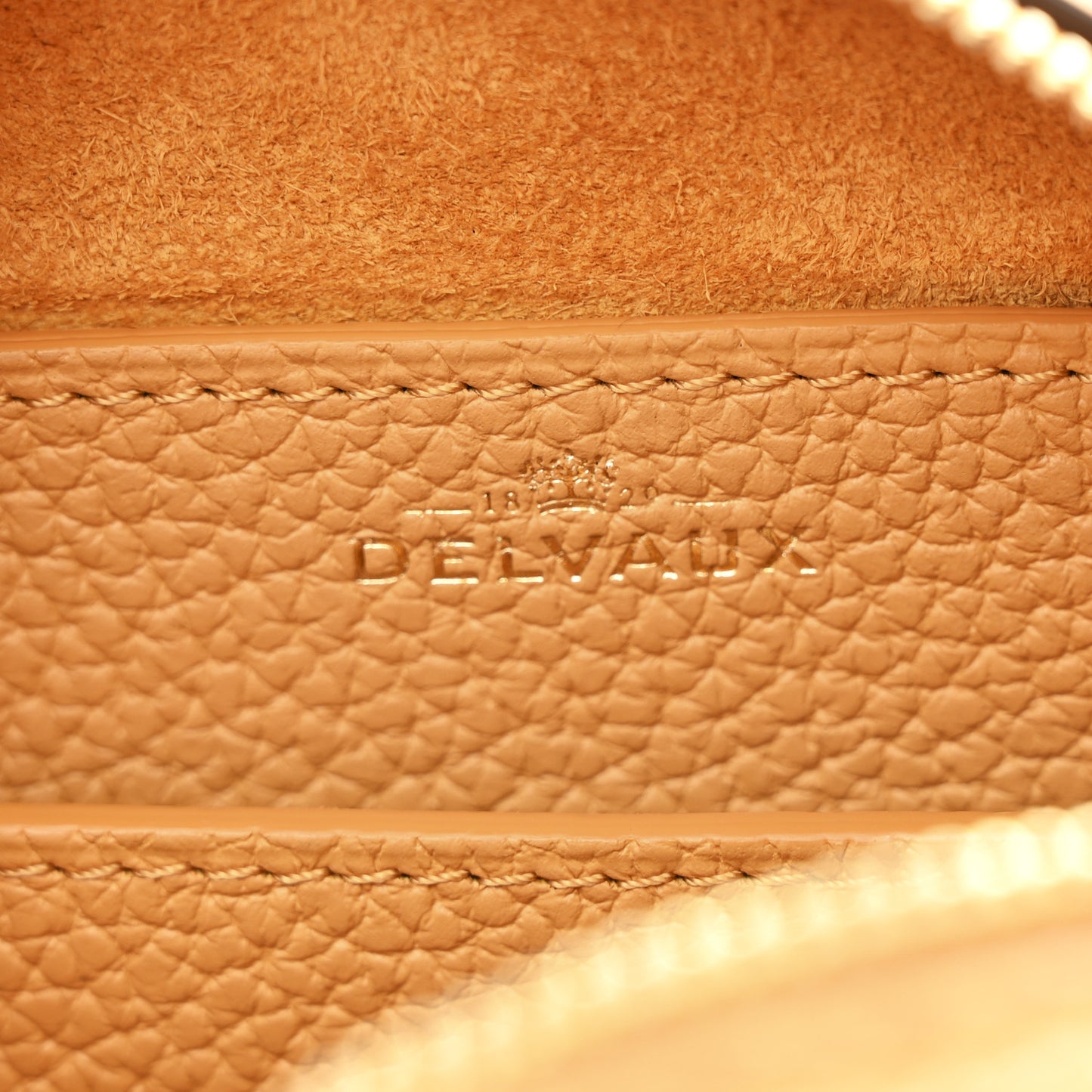 Taurillon Soft Nano Cool Box Satchel Honey