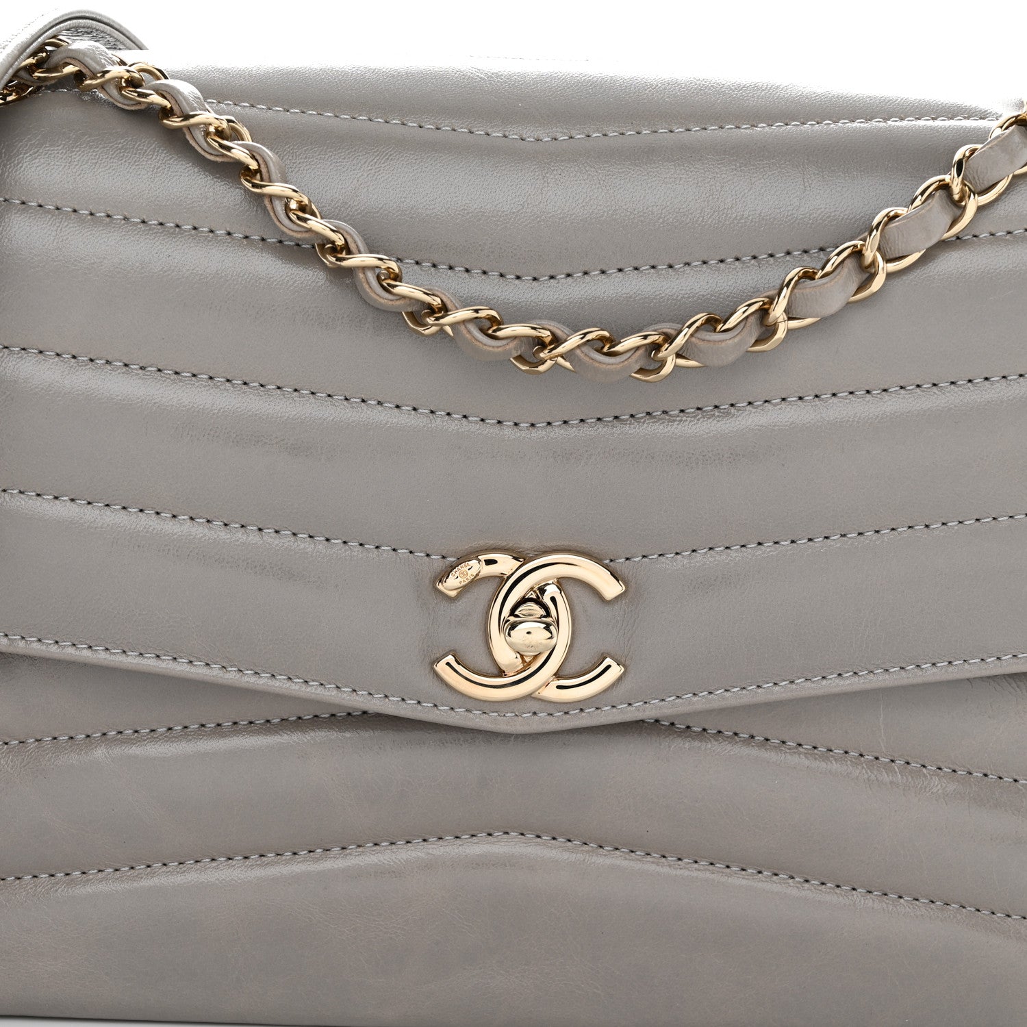 Chanel Shiny Lambskin Chevron Quilted Miroir Grey 8 of 10