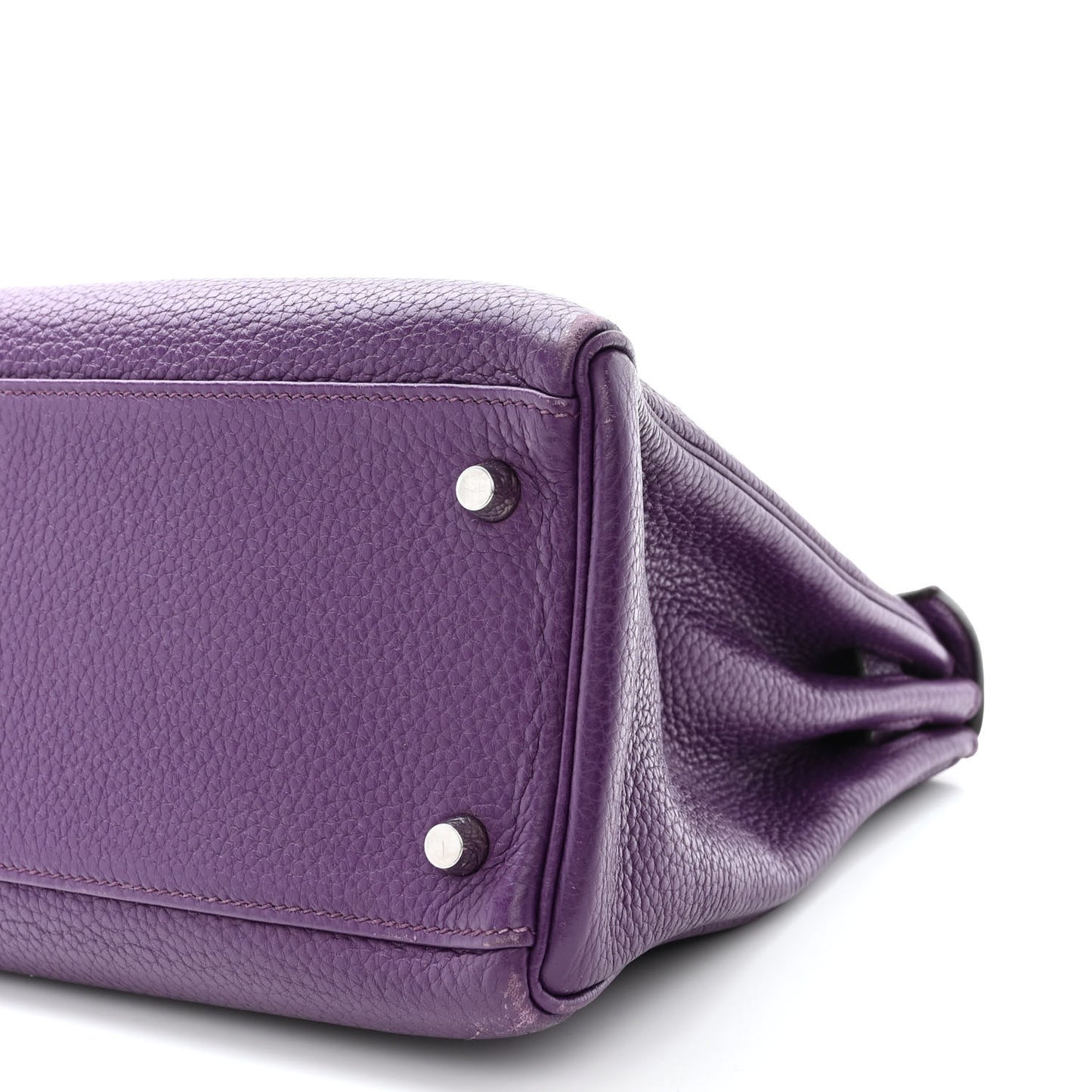 Taurillon Clemence Kelly Retourne 32 Ultraviolet