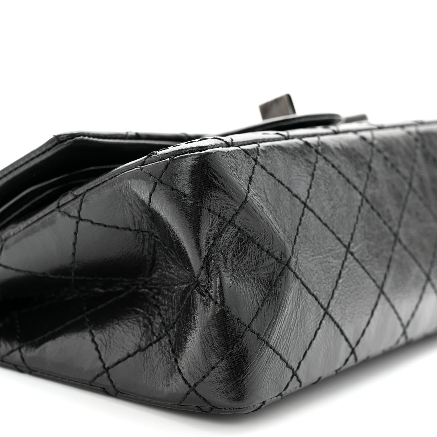 Aged Calfskin Quilted 2.55 Reissue 224 Flap So Black