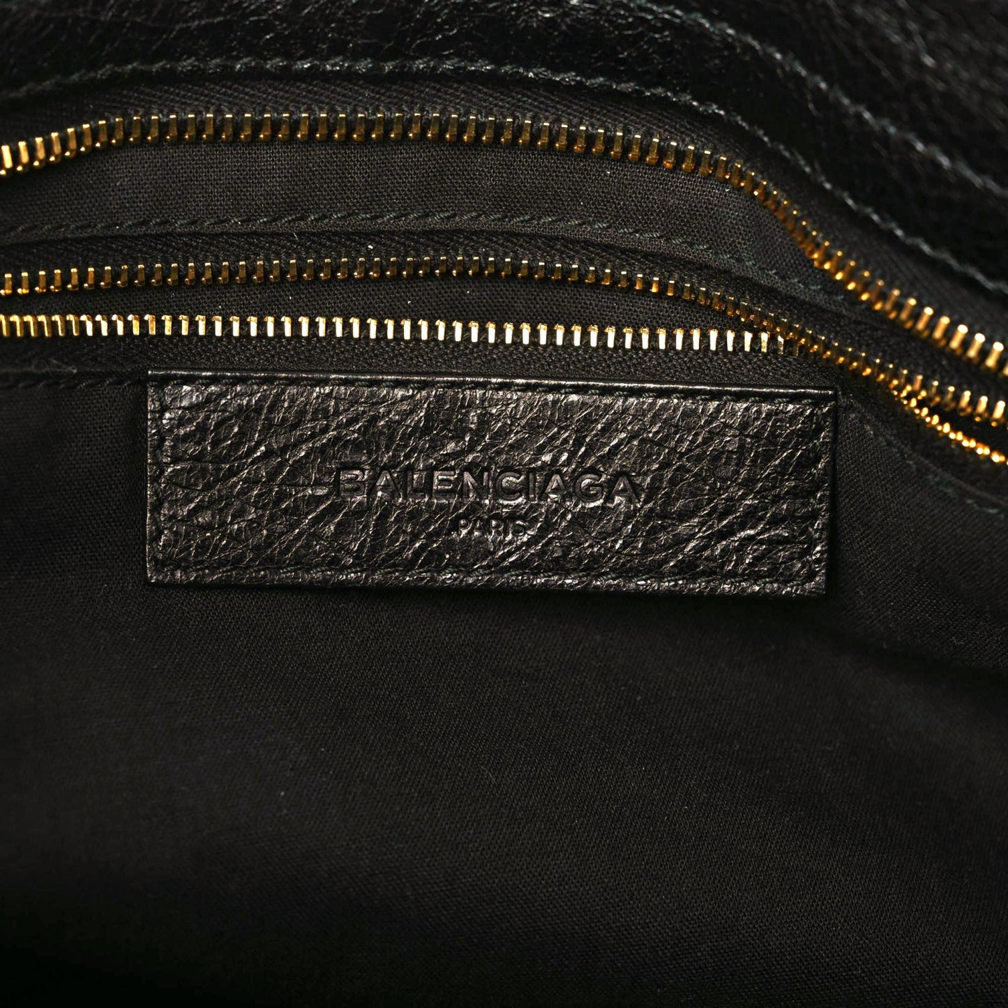 Agneau Giant 12 Gold Hardware City Black