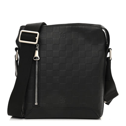 Louis Vuitton Damier Infini Discovery Messenger BB Onyx 1 of 11
