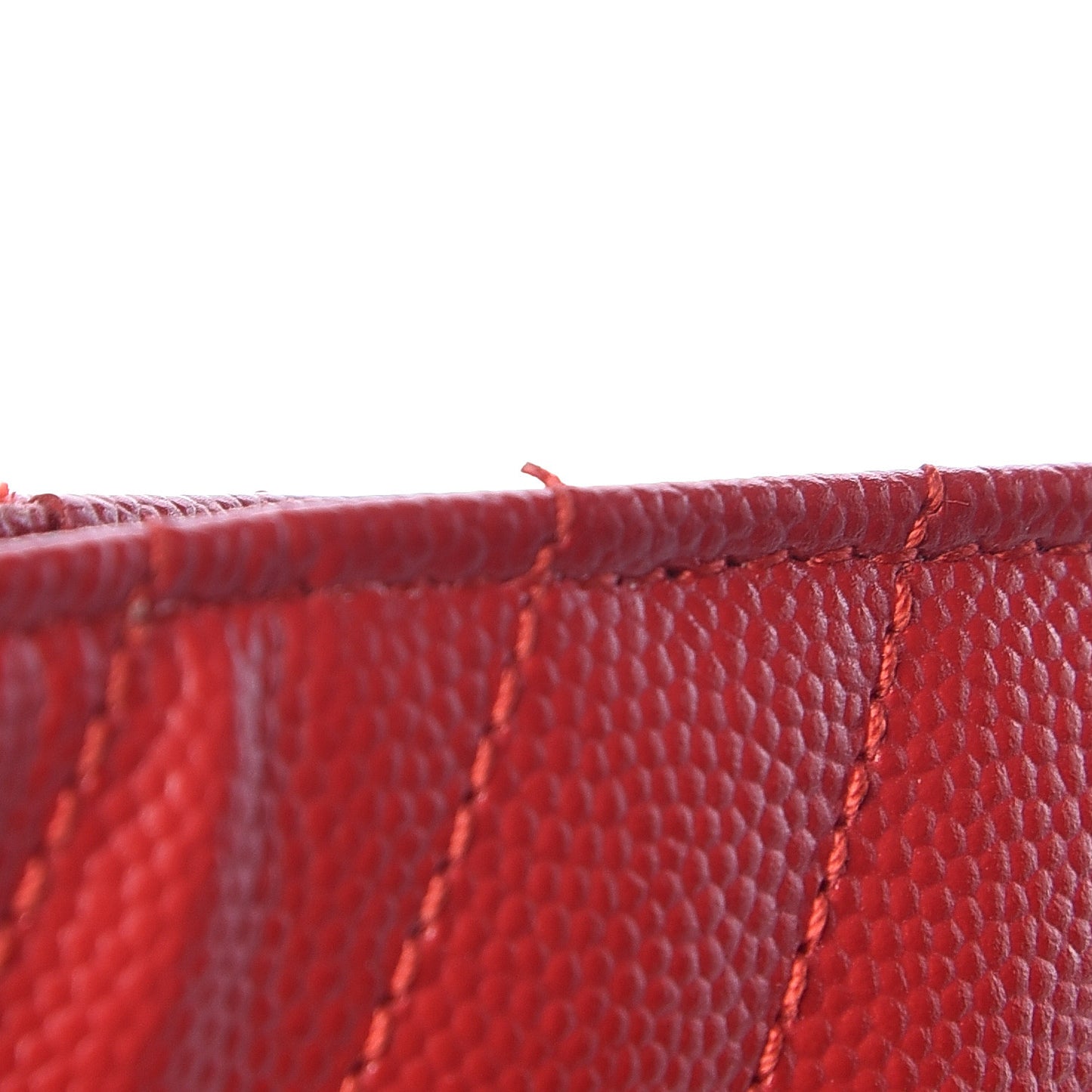 Grain De Poudre Matelasse Chevron Monogram Chain Wallet Red