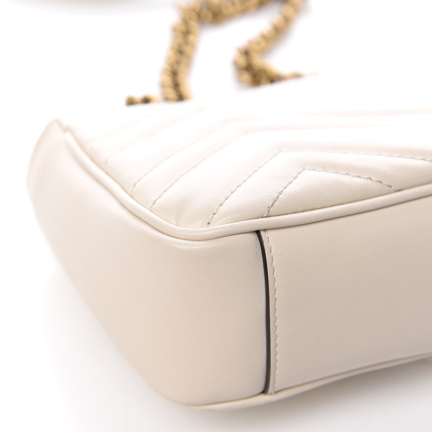 Calfskin Matelasse Mini GG Marmont Shoulder Bag White
