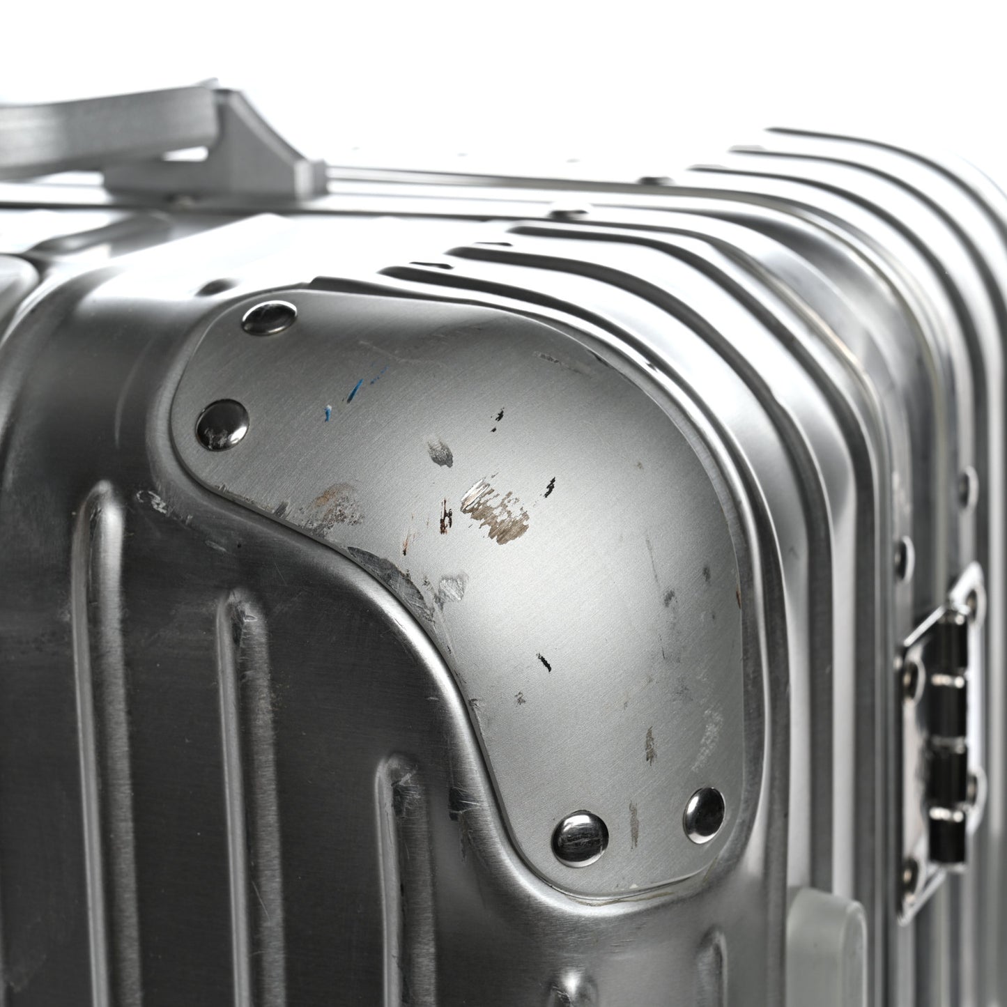 Aluminum Original Check-In M Silver