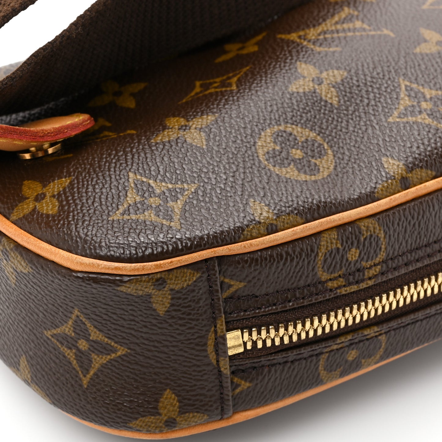 Monogram Pochette Gange