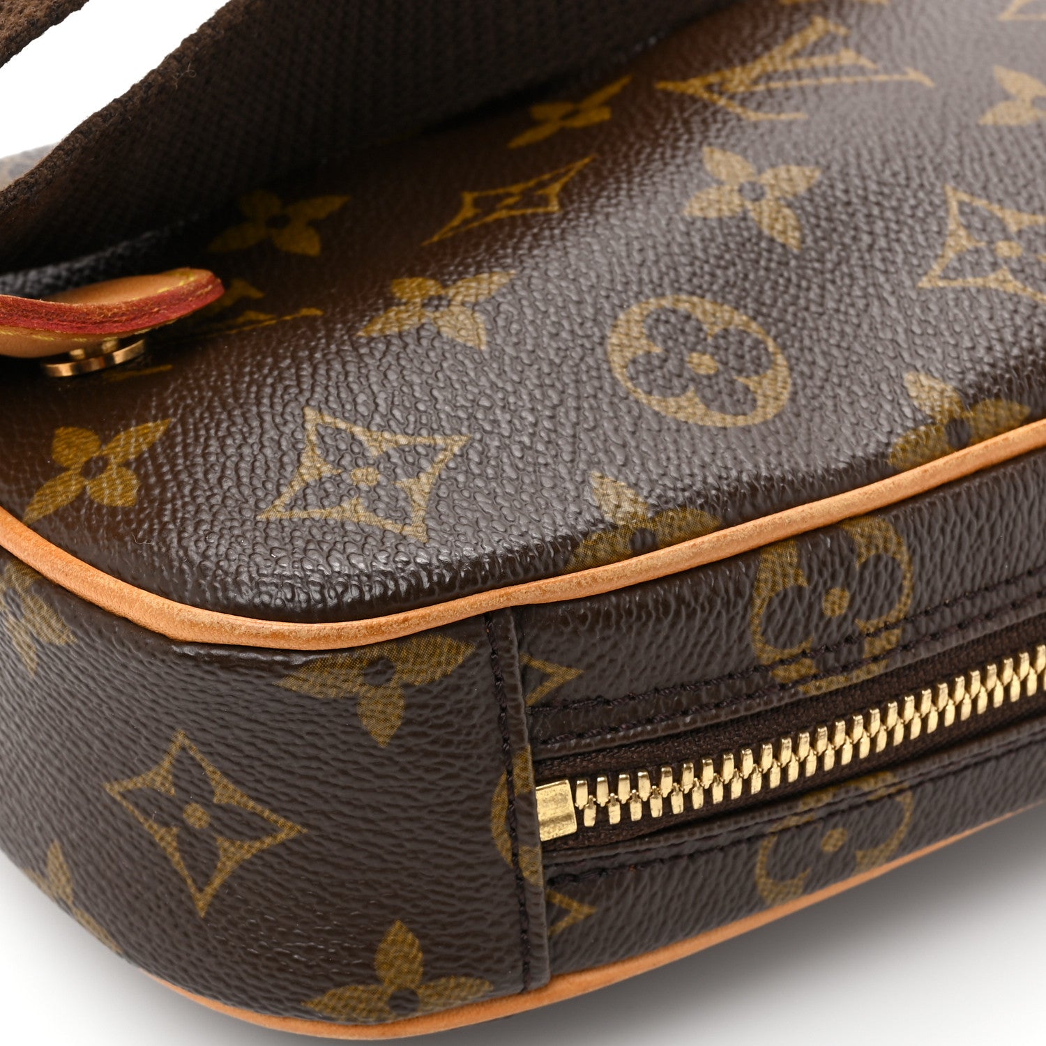 Louis Vuitton Monogram Pochette Gange 13 of 13