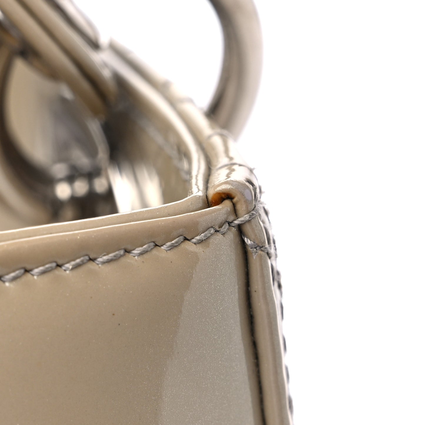 Patent Cannage Medium Lady Dior Beige