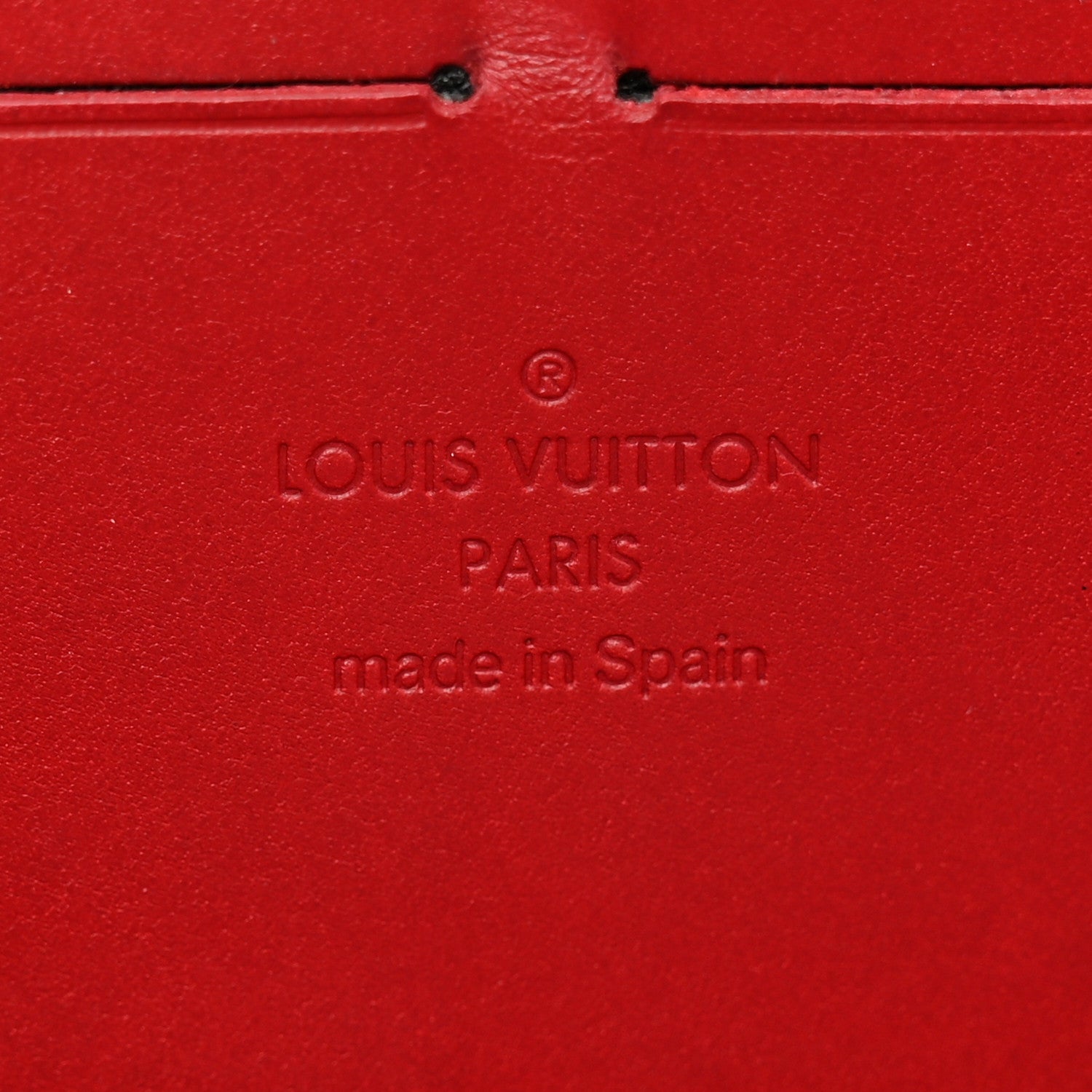 Louis Vuitton Vernis Zippy Wallet Pomme D'Amour 7 of 12