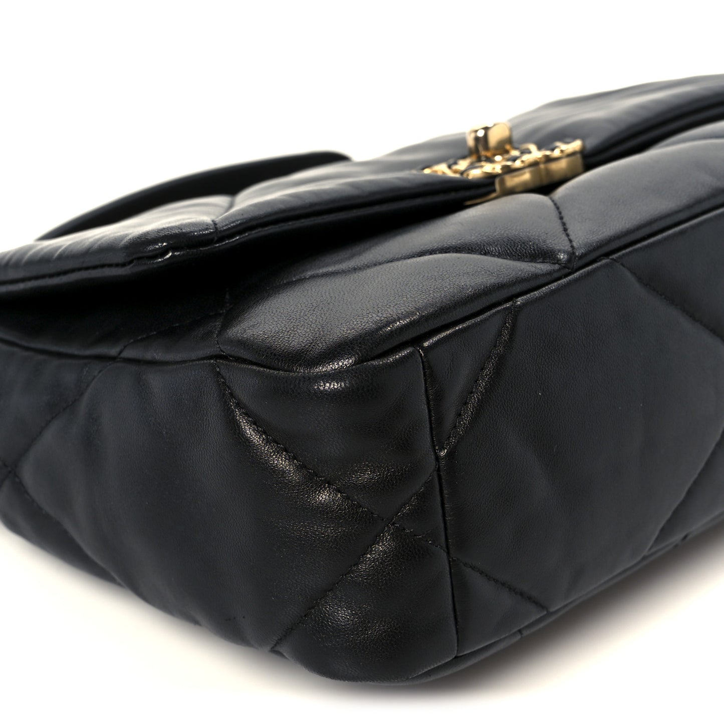 Lambskin Quilted Medium Chanel 19 Flap Black